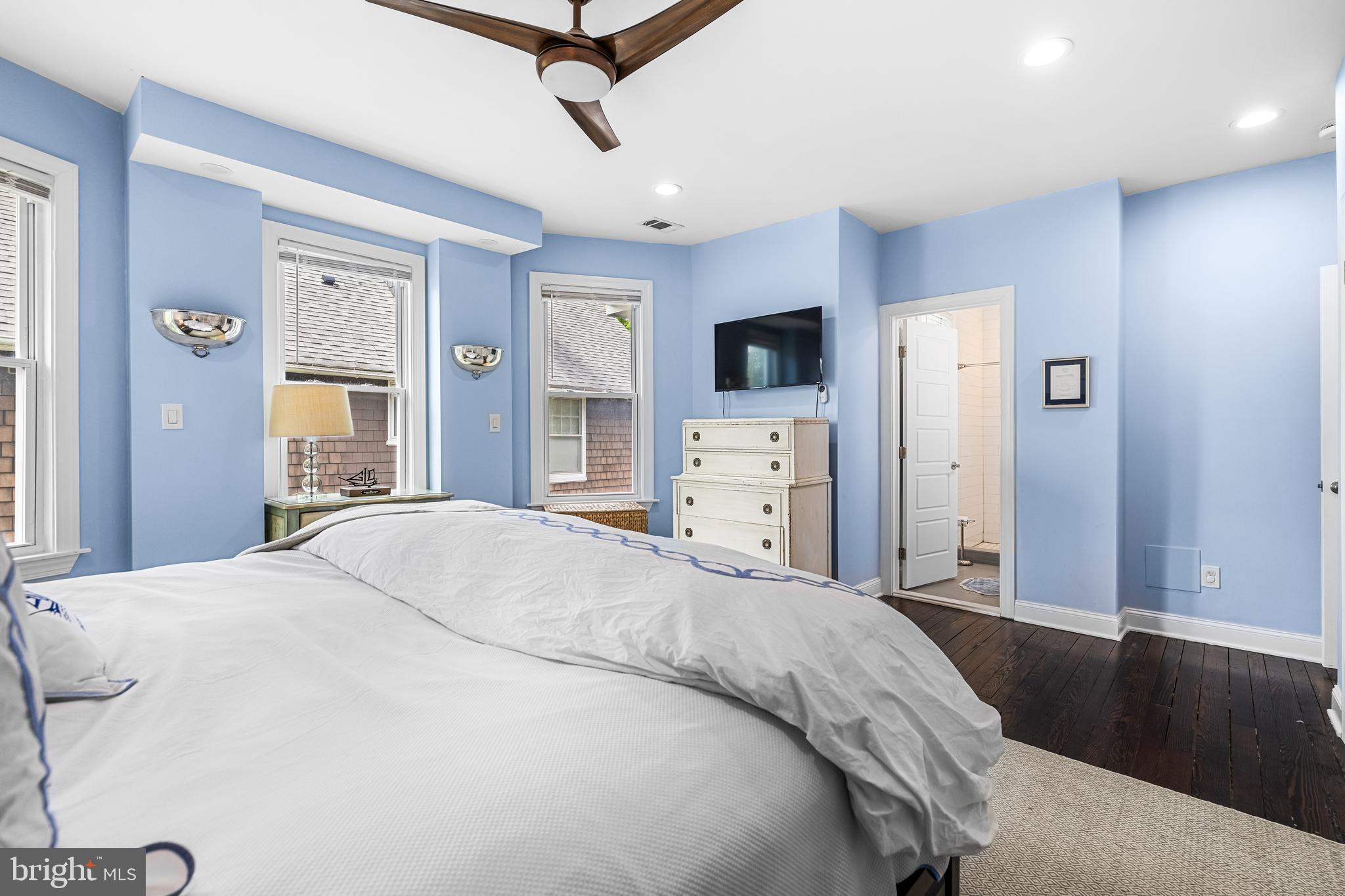 717 SAINT JOHNS ROAD