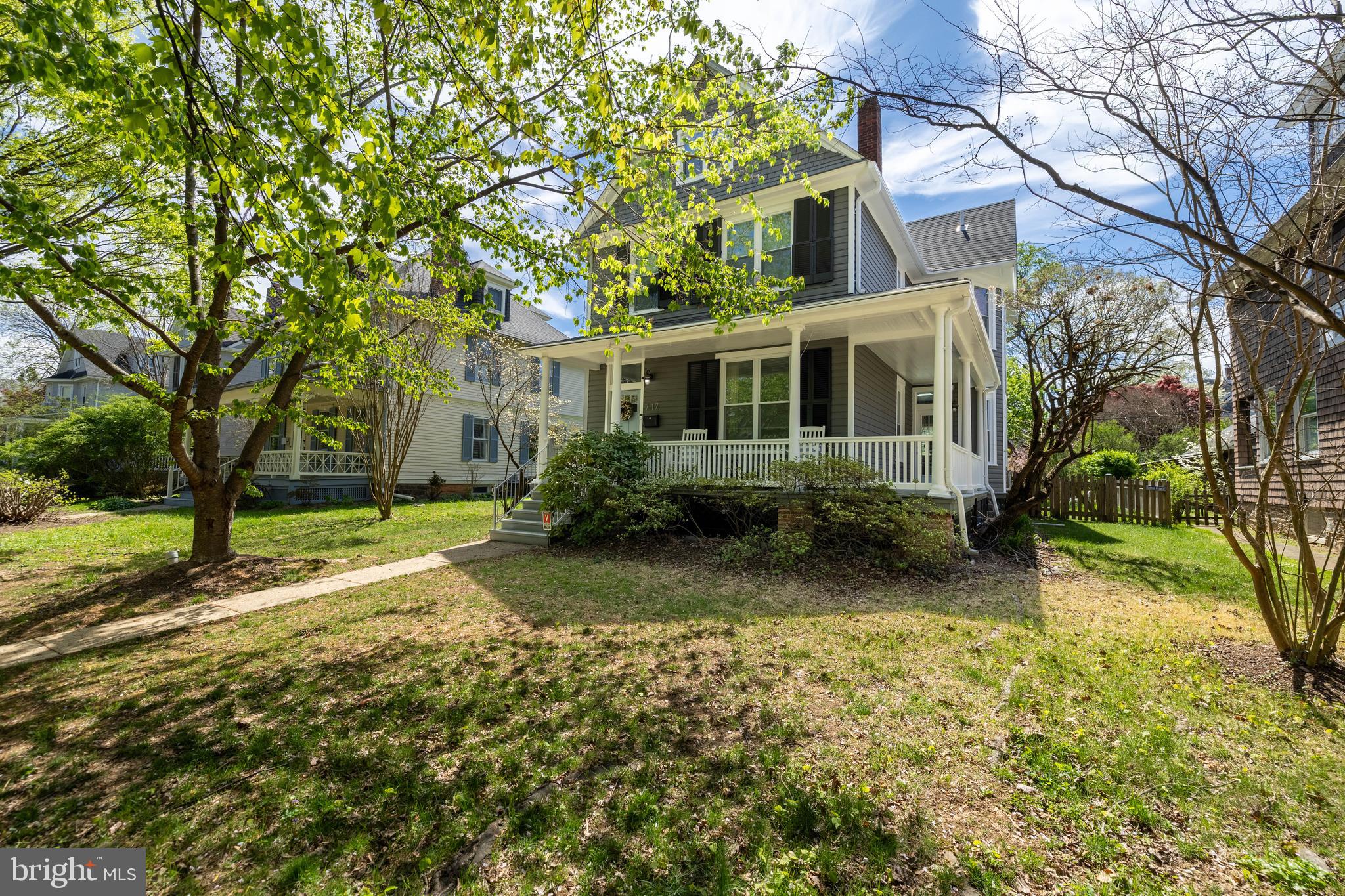 717 SAINT JOHNS ROAD