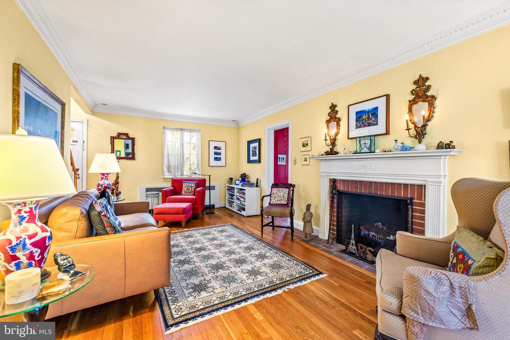 4408 SEDGWICK ROAD