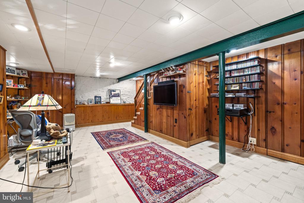 4408 SEDGWICK ROAD