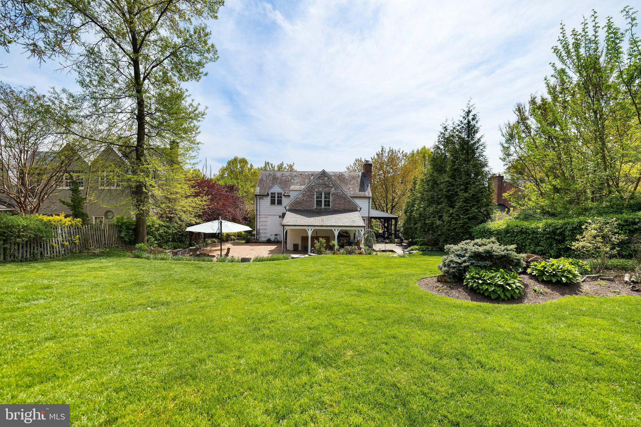 206 KEMBLE ROAD