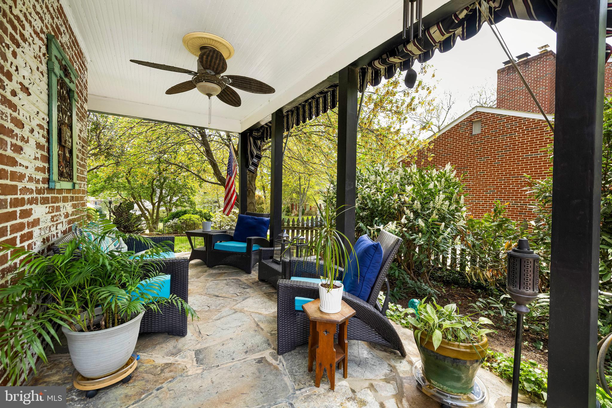 206 KEMBLE ROAD