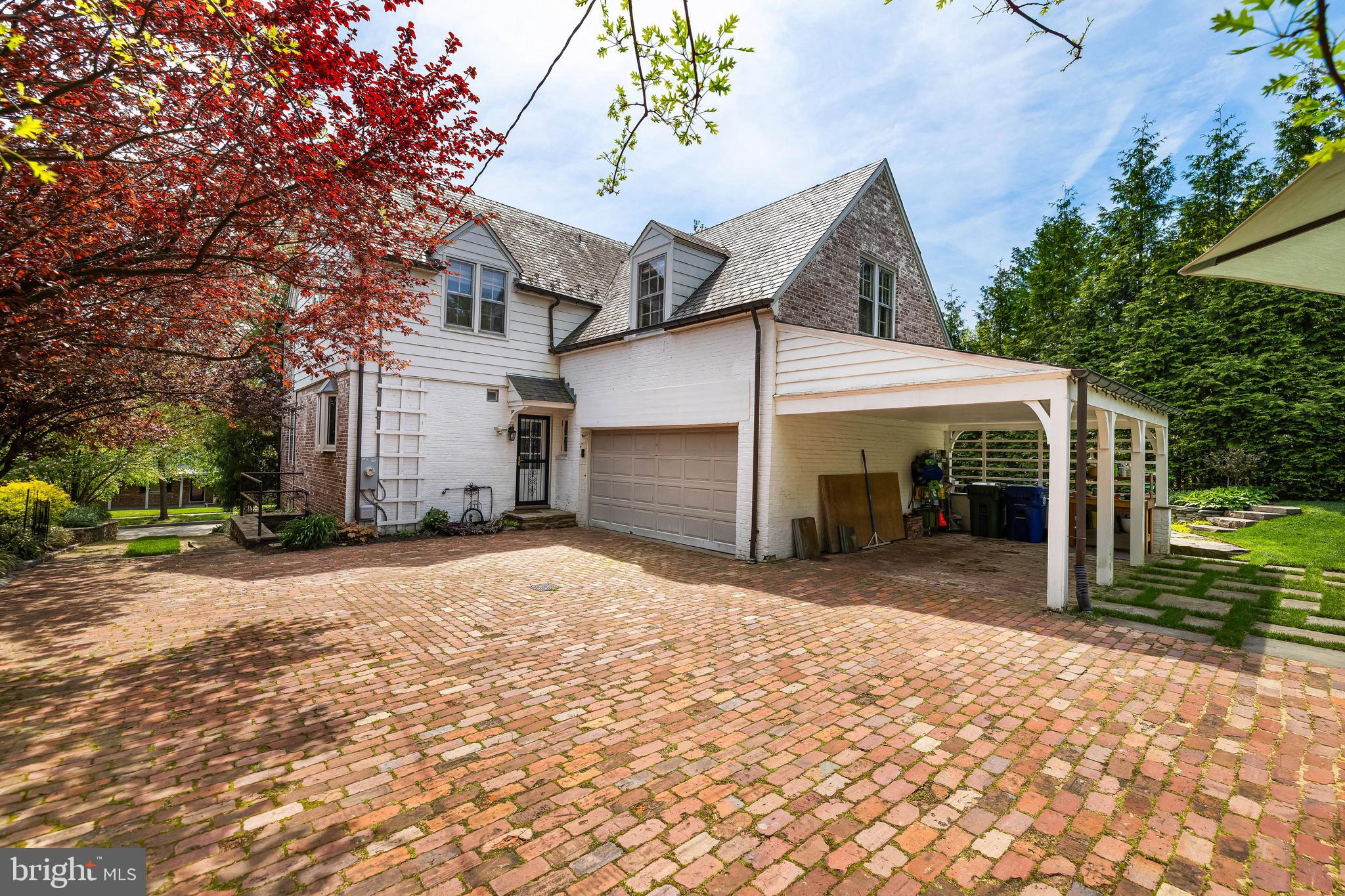 206 KEMBLE ROAD