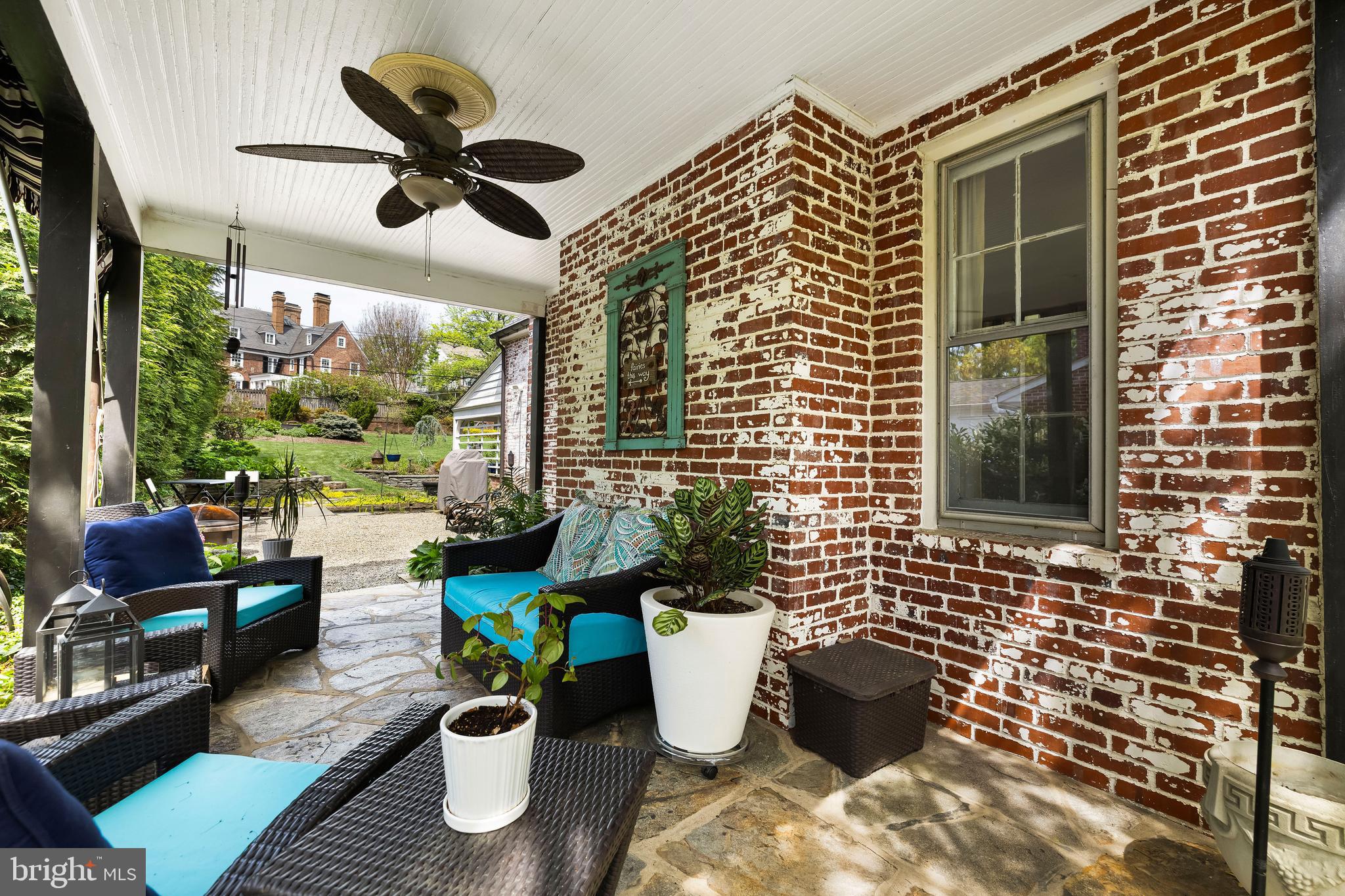 206 KEMBLE ROAD