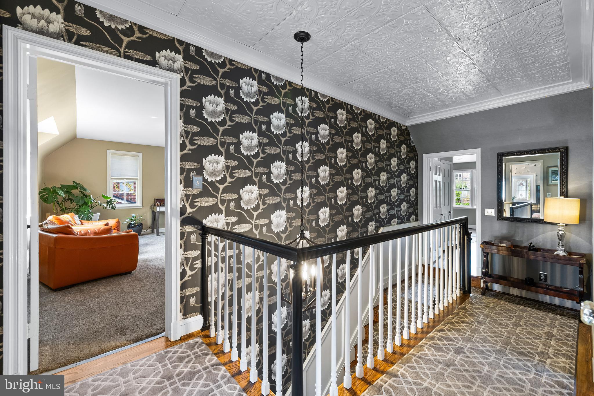 206 KEMBLE ROAD