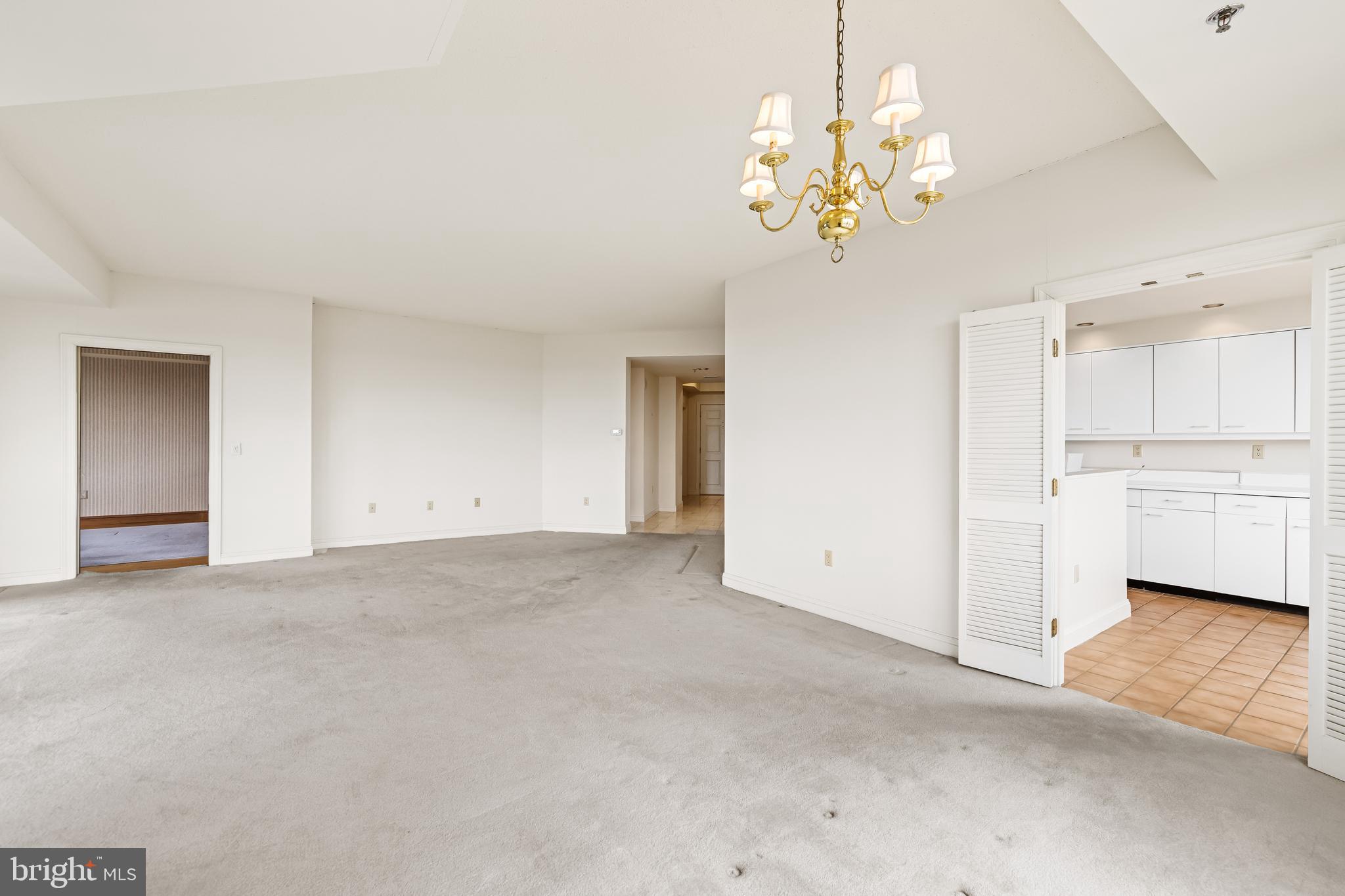 3704 N CHARLES STREET 1403