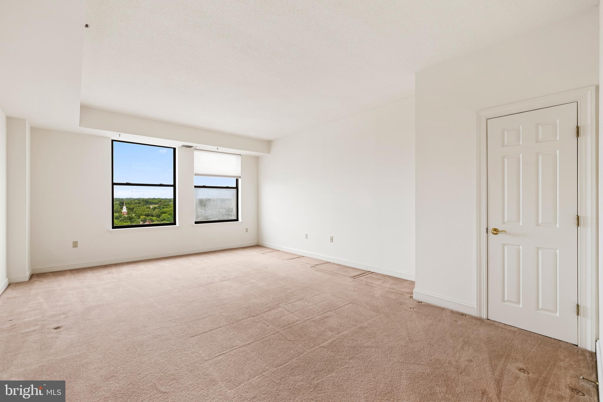 3704 N CHARLES STREET 1403
