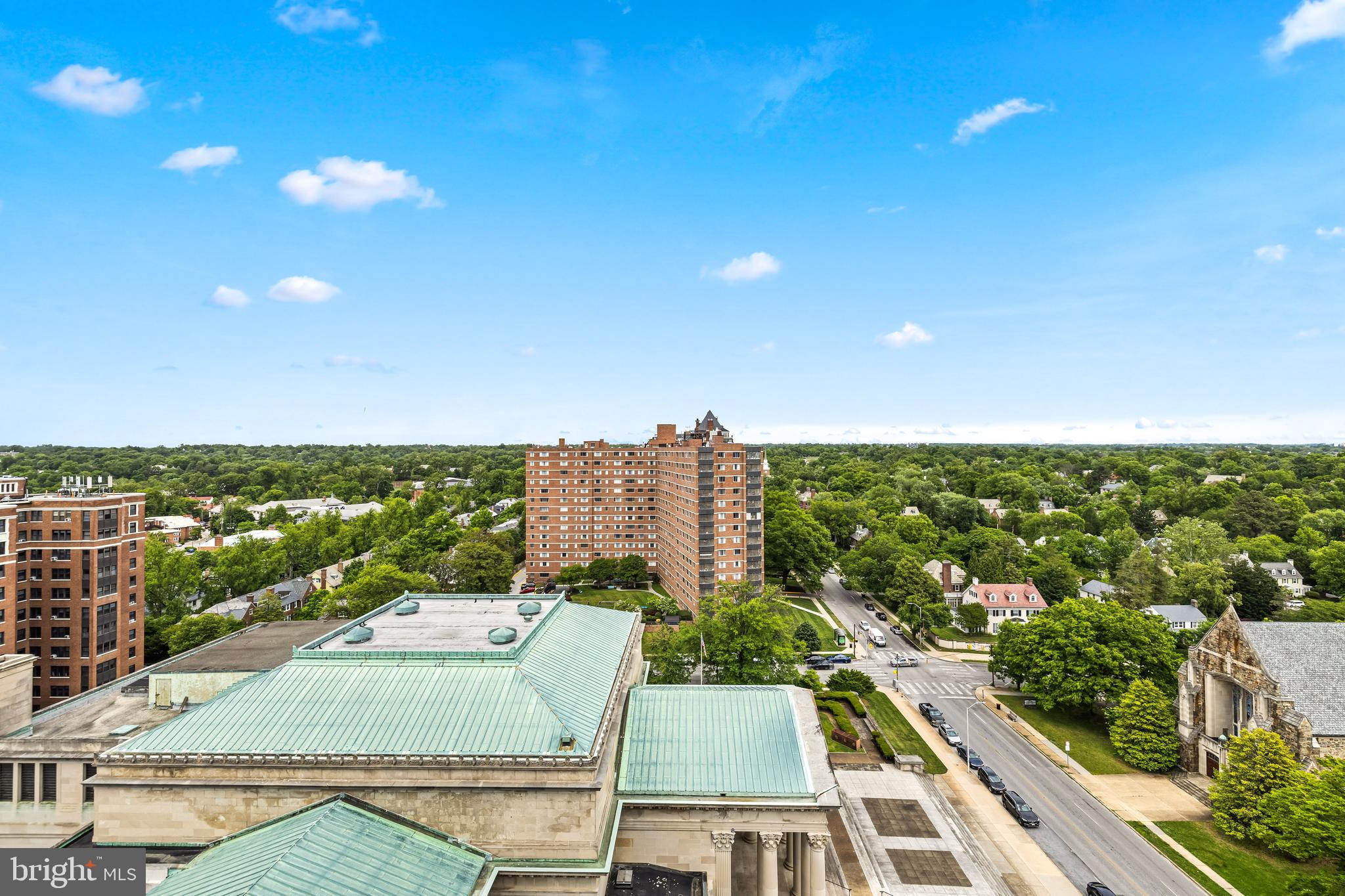 3704 N CHARLES STREET 1403