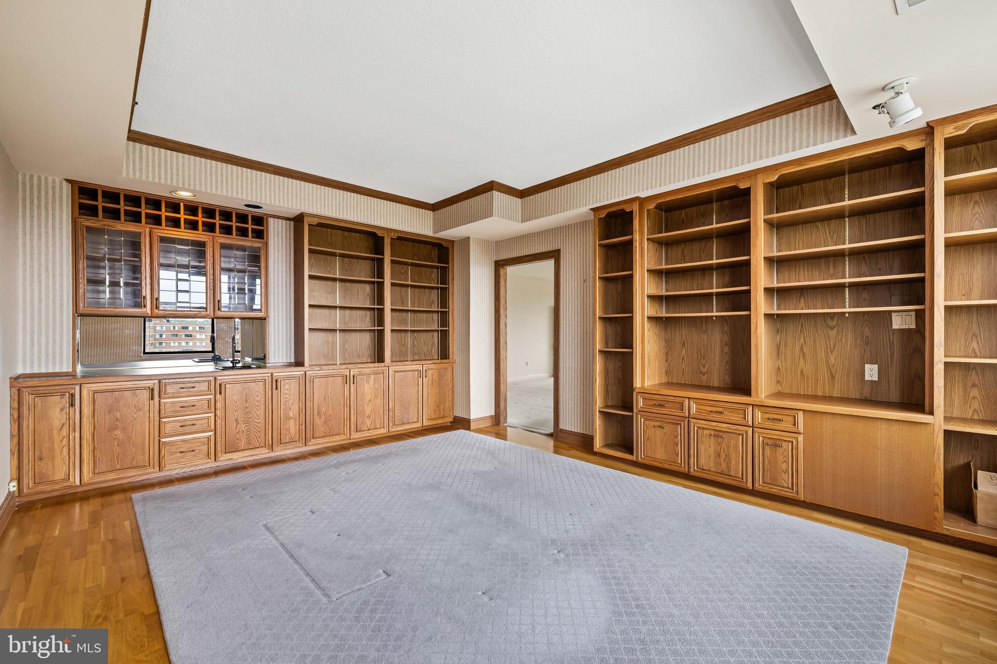 3704 N CHARLES STREET 1403