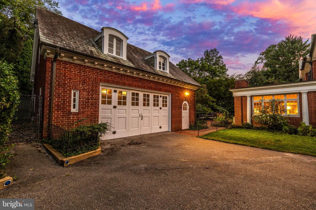 811 SAINT GEORGES ROAD