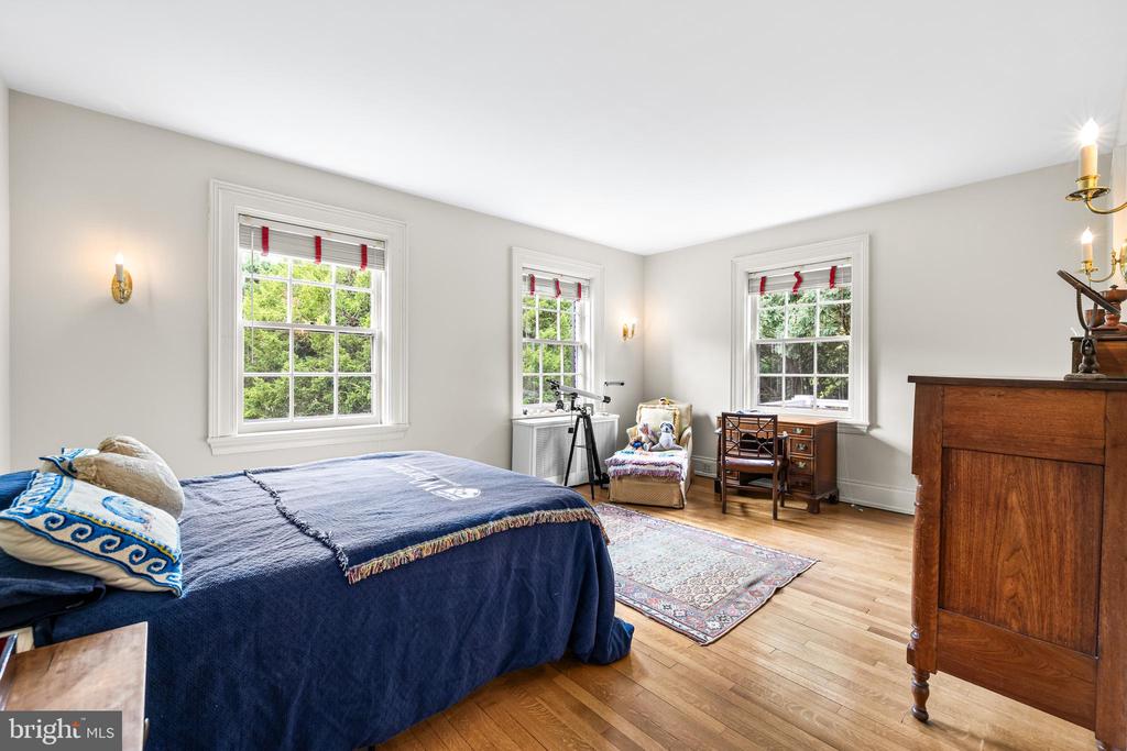 811 SAINT GEORGES ROAD