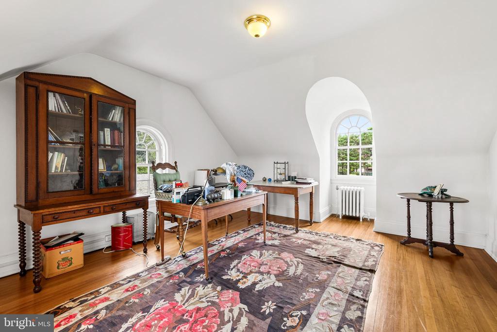 811 SAINT GEORGES ROAD