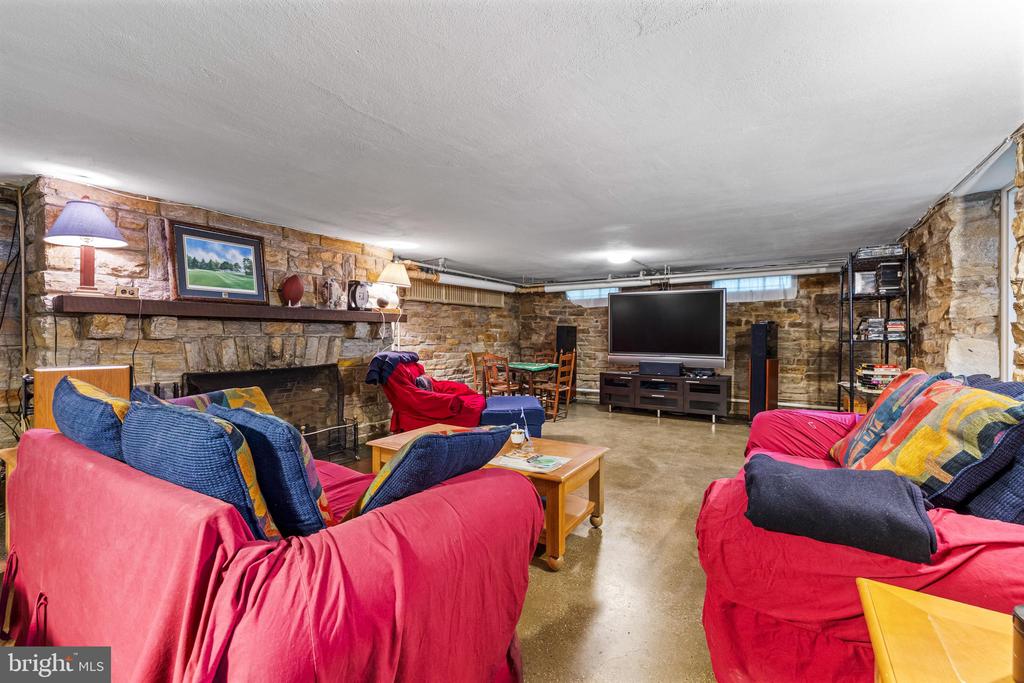811 SAINT GEORGES ROAD