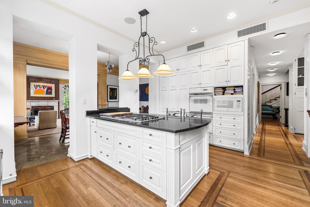 811 SAINT GEORGES ROAD