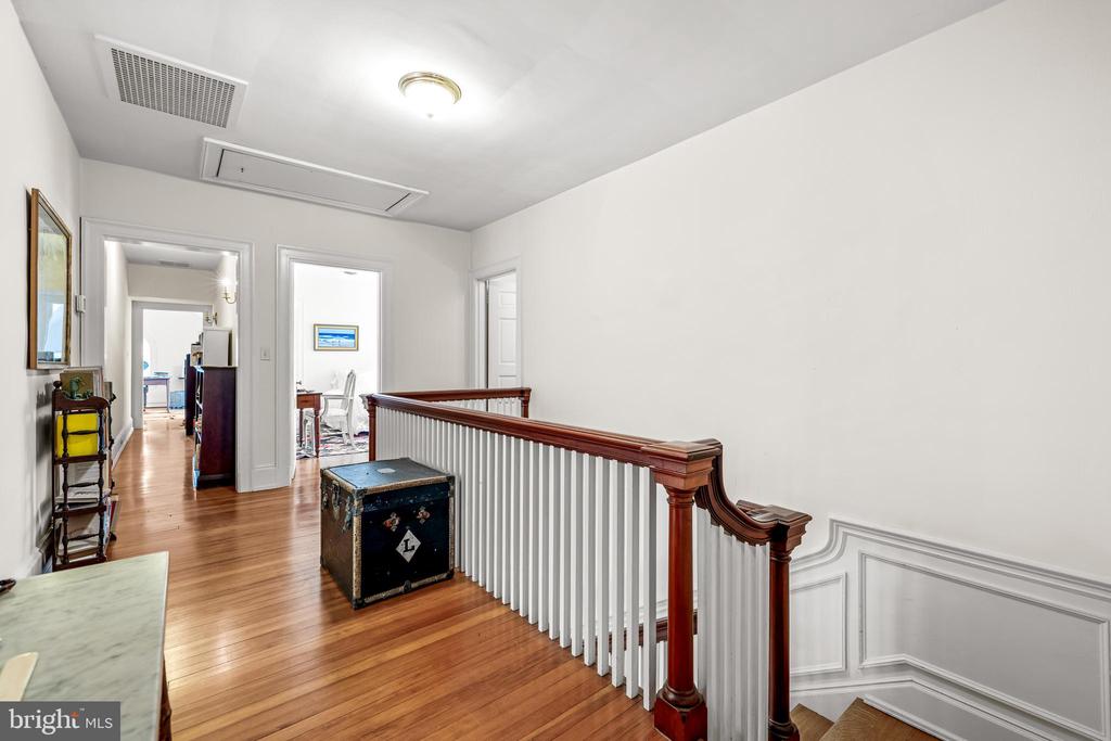 811 SAINT GEORGES ROAD