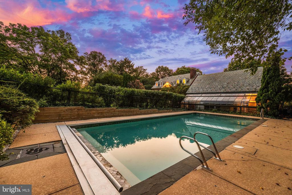 811 SAINT GEORGES ROAD