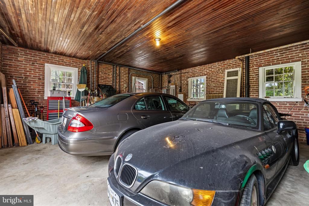 811 SAINT GEORGES ROAD