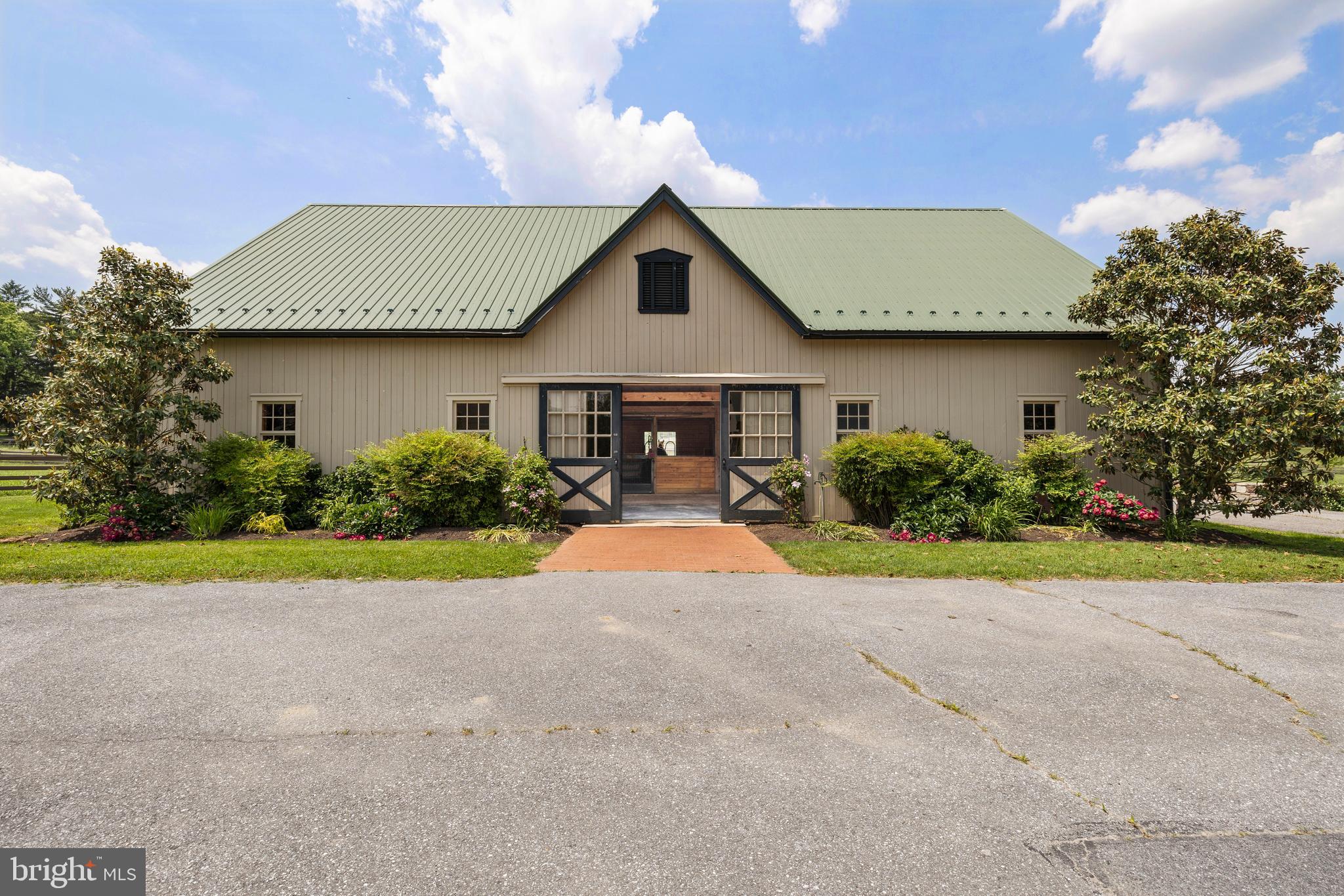 14111 Green Rd