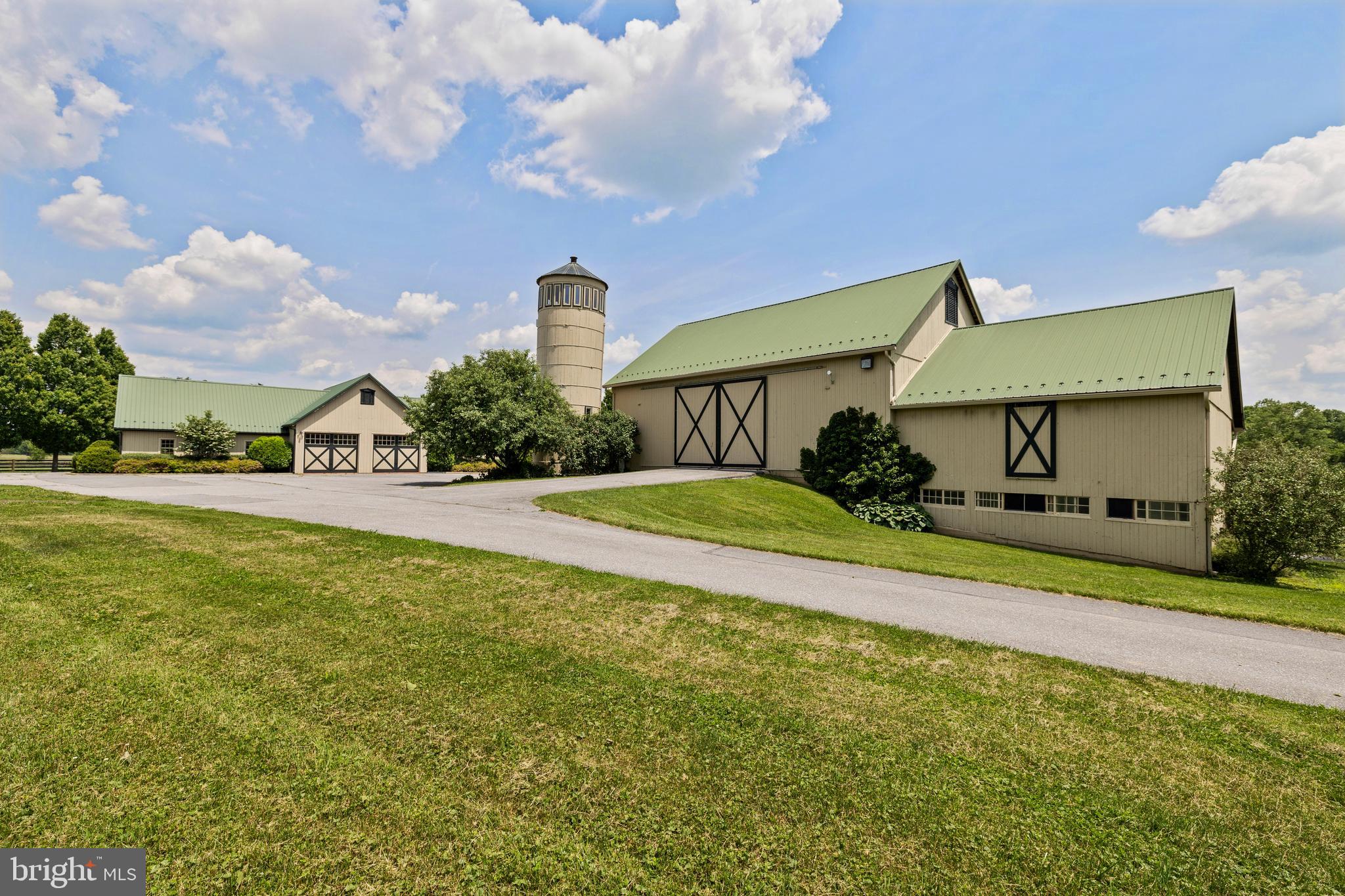 14111 Green Rd