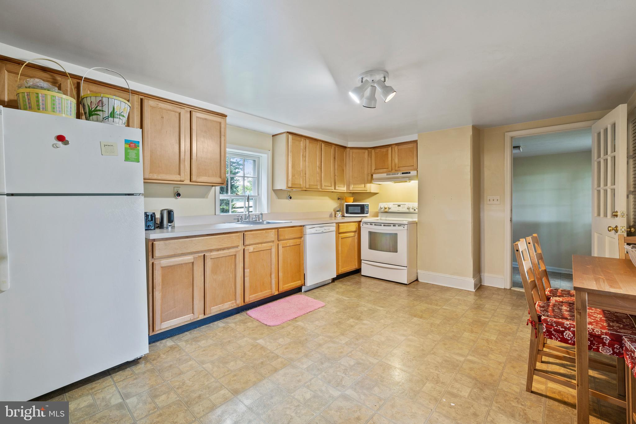 14111 Green Rd