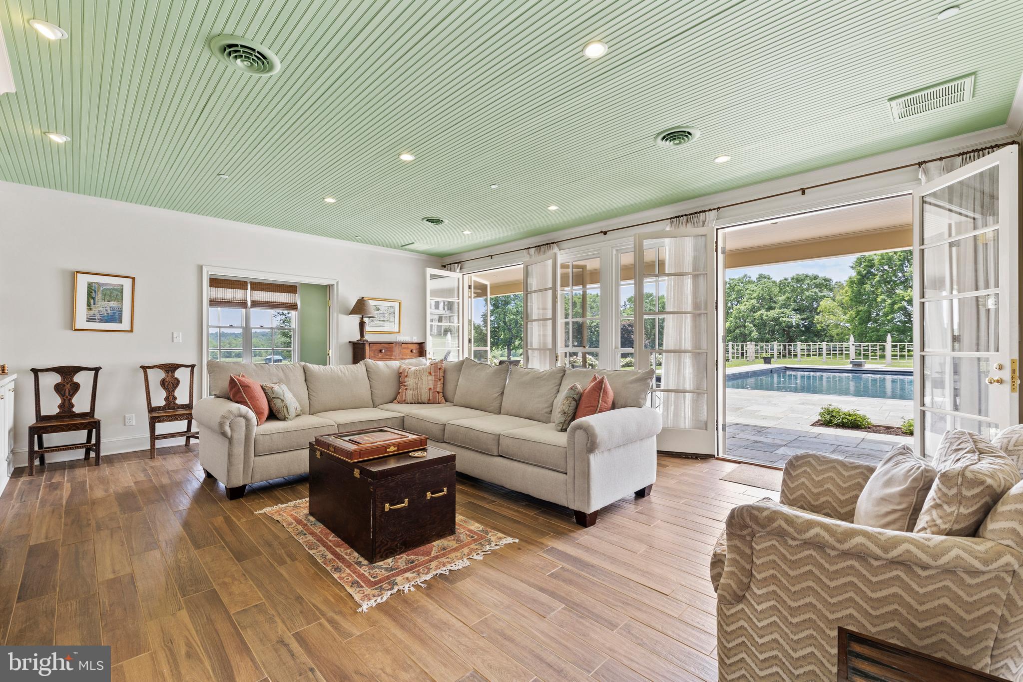 14111 Green Rd