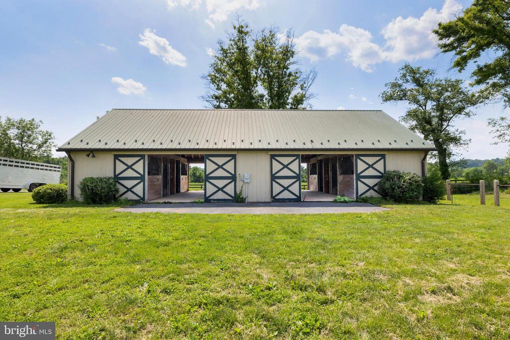 14111 Green Rd