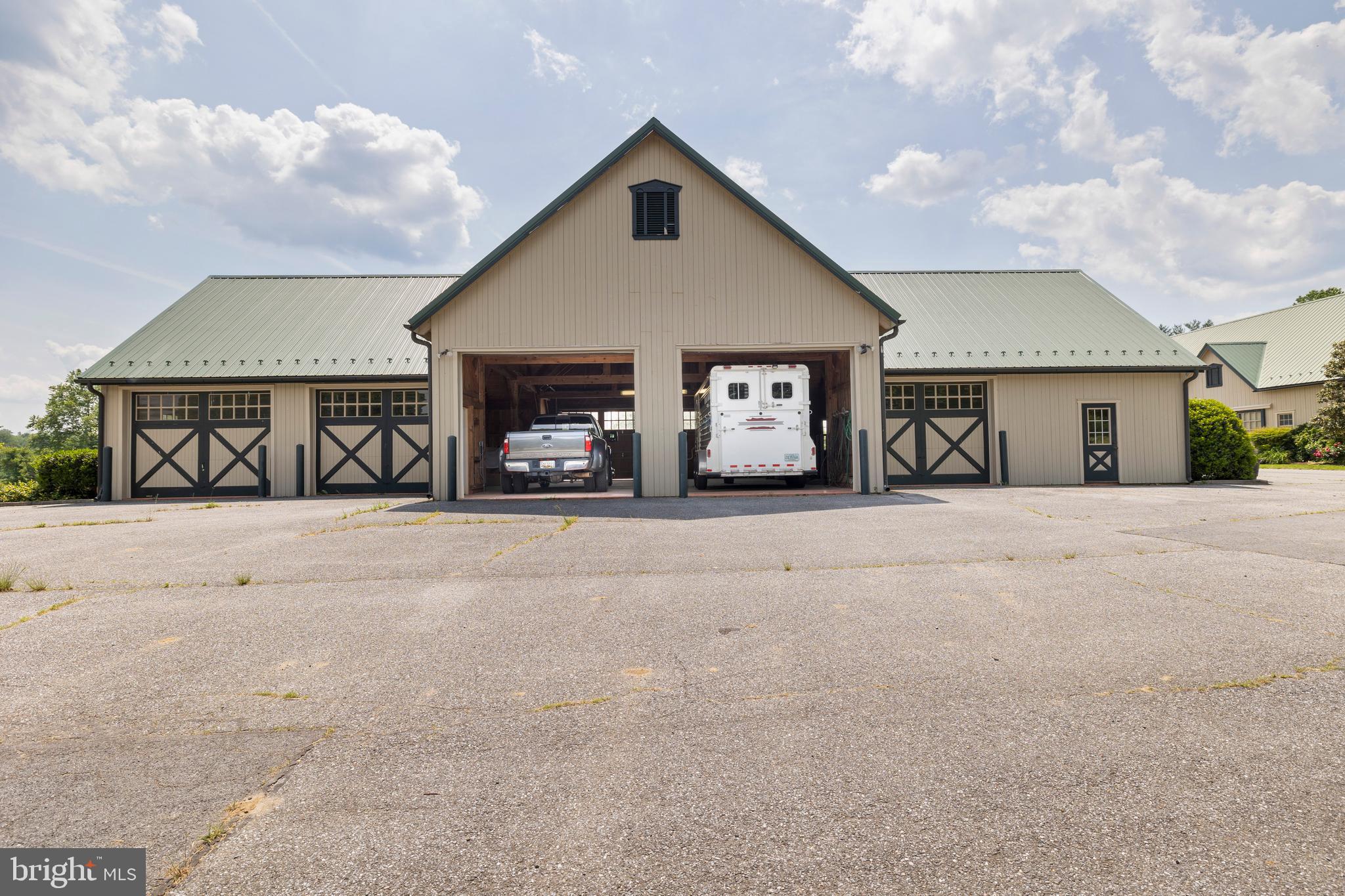 14111 Green Rd