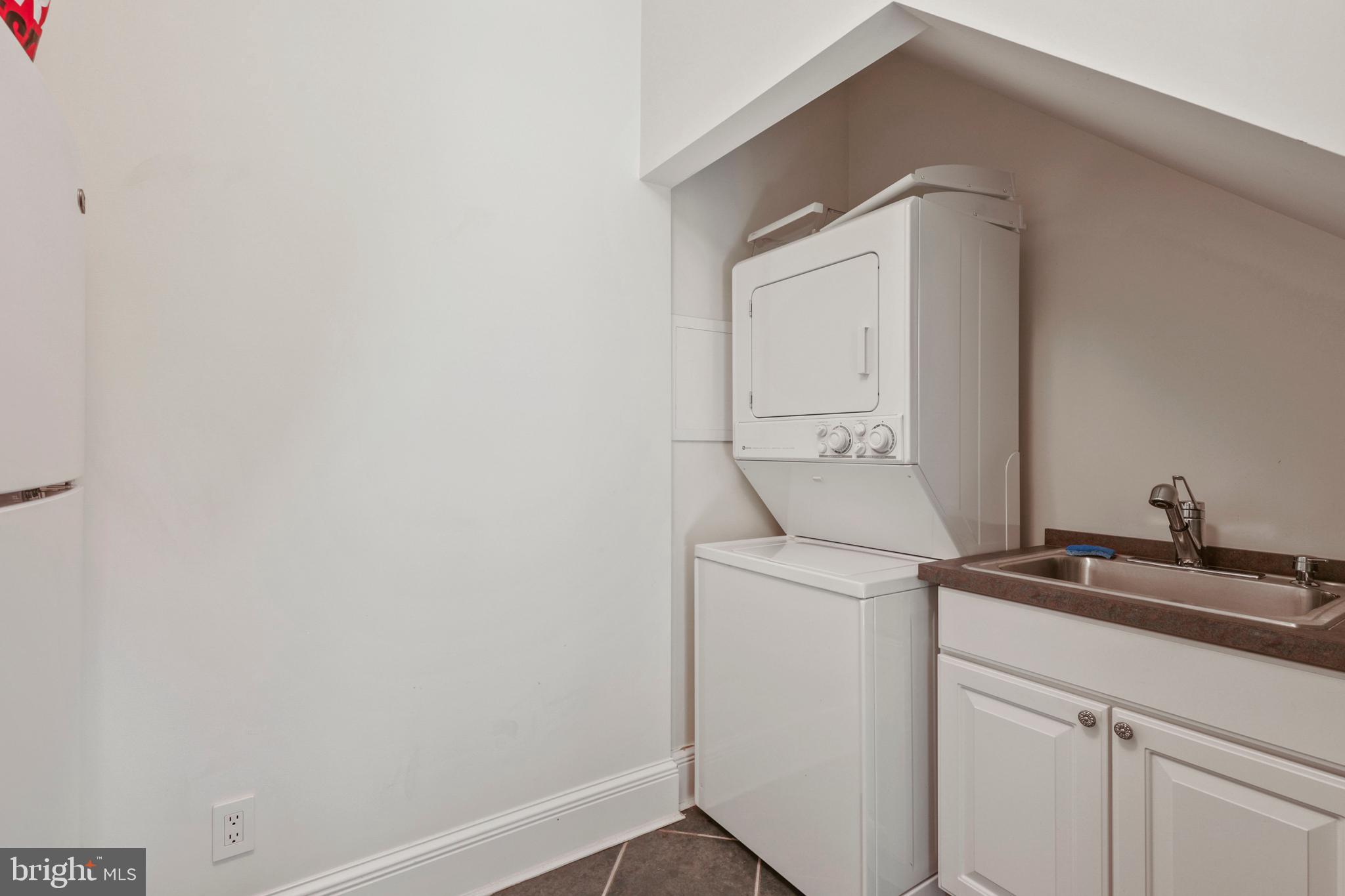 3137 BLENDON ROAD