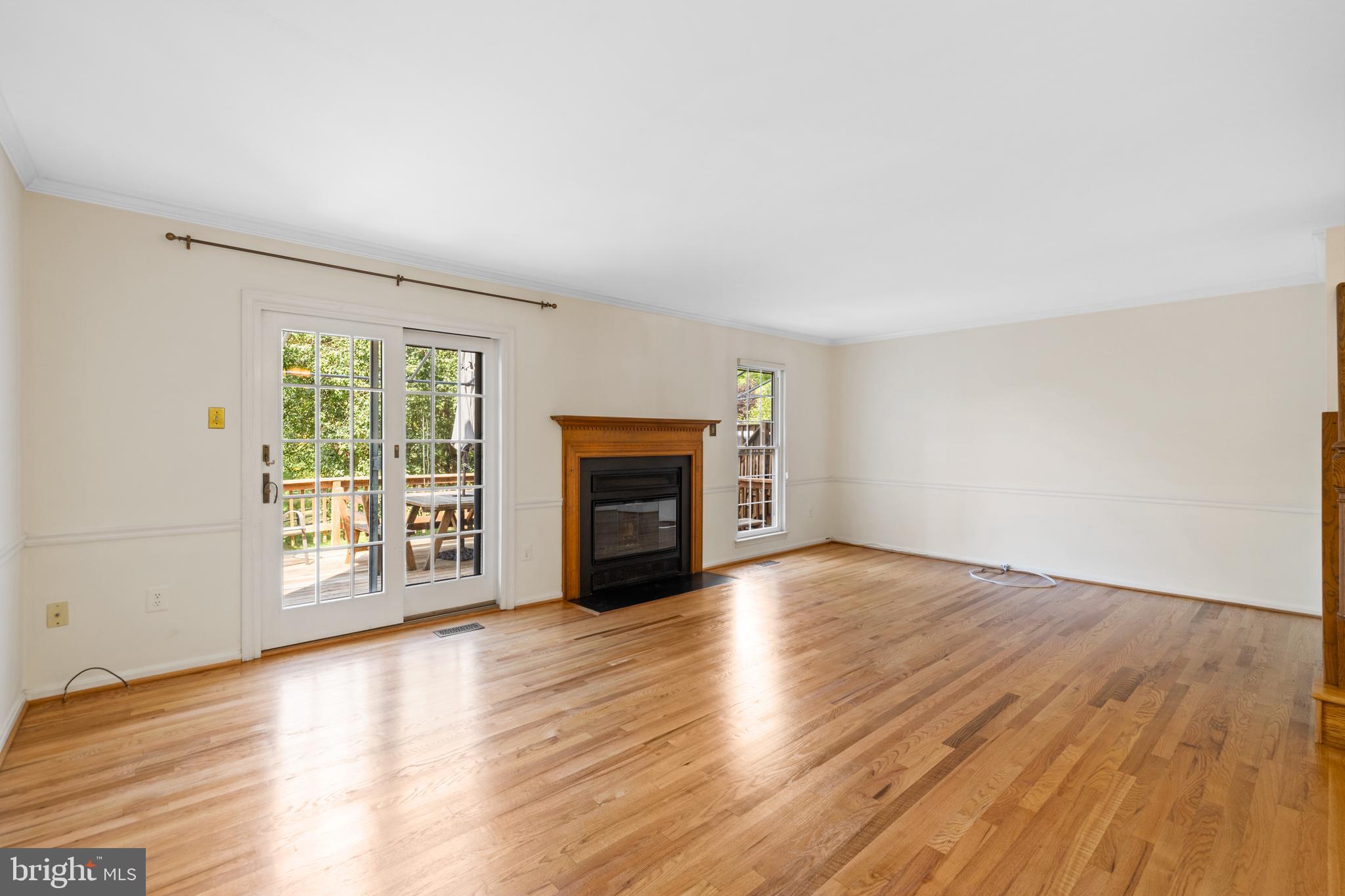 8548 London Bridge Way