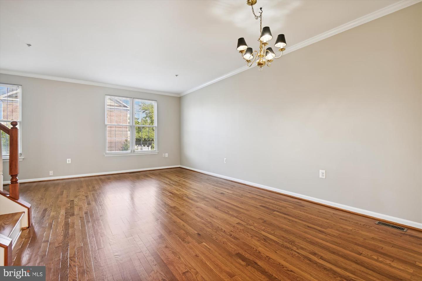 115 HEARTH COURT