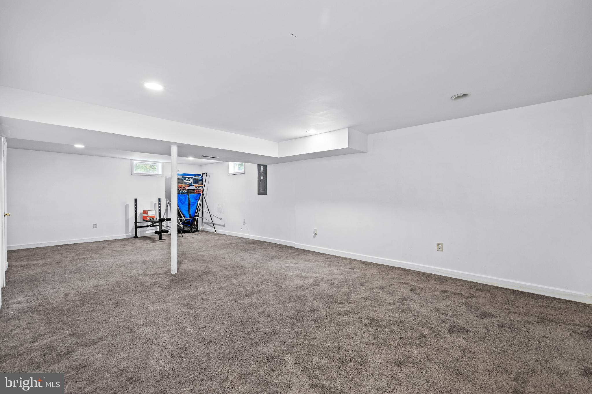 4218 SUMMER SHADE WAY