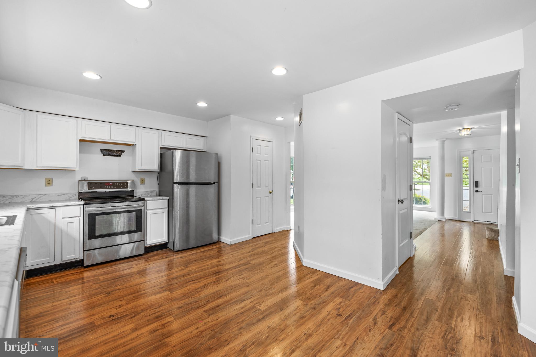 4218 SUMMER SHADE WAY