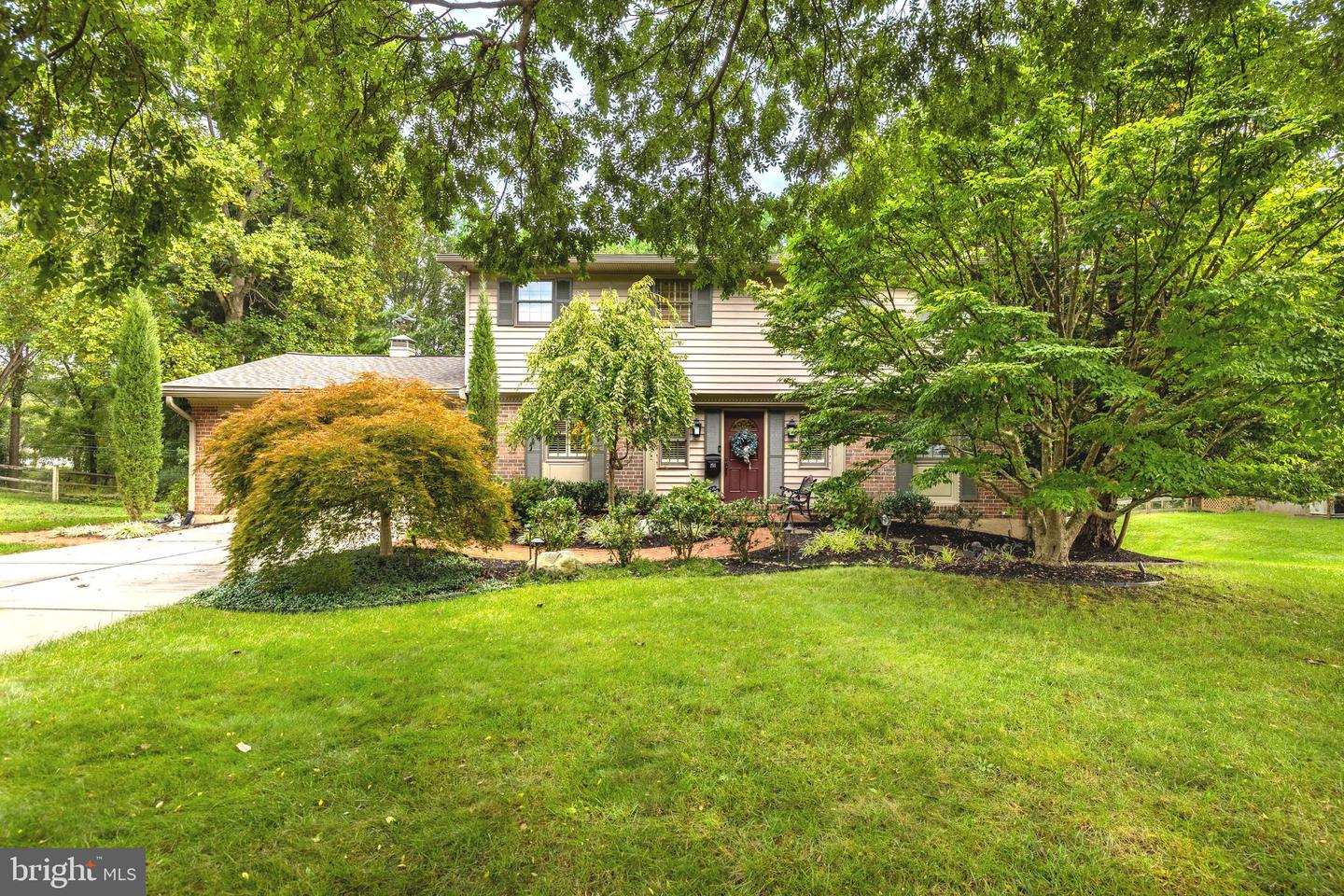 2511 Girdwood ROAD