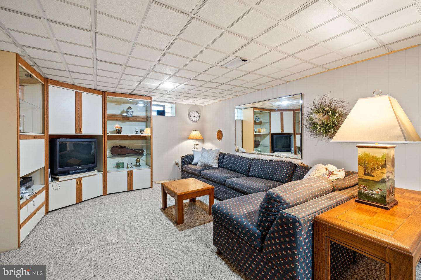 2511 Girdwood ROAD