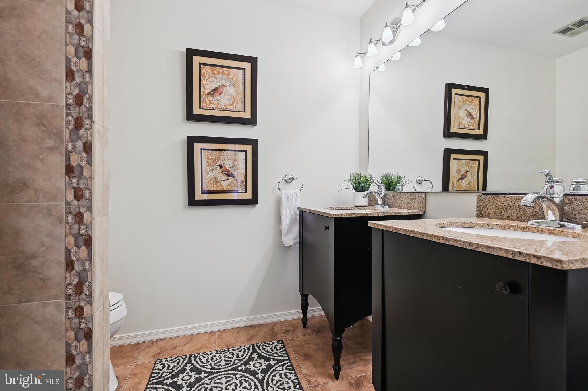 27 Boxridge COURT