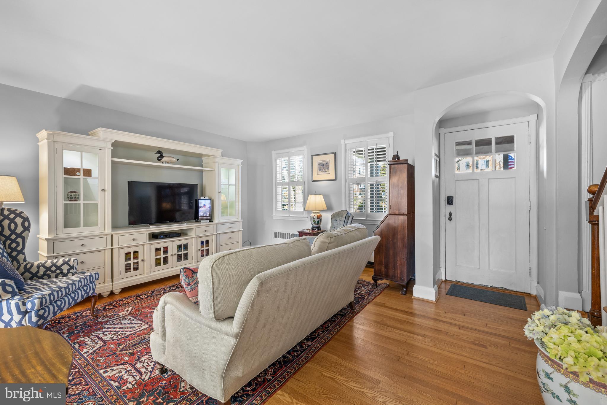 403 Dumbarton ROAD