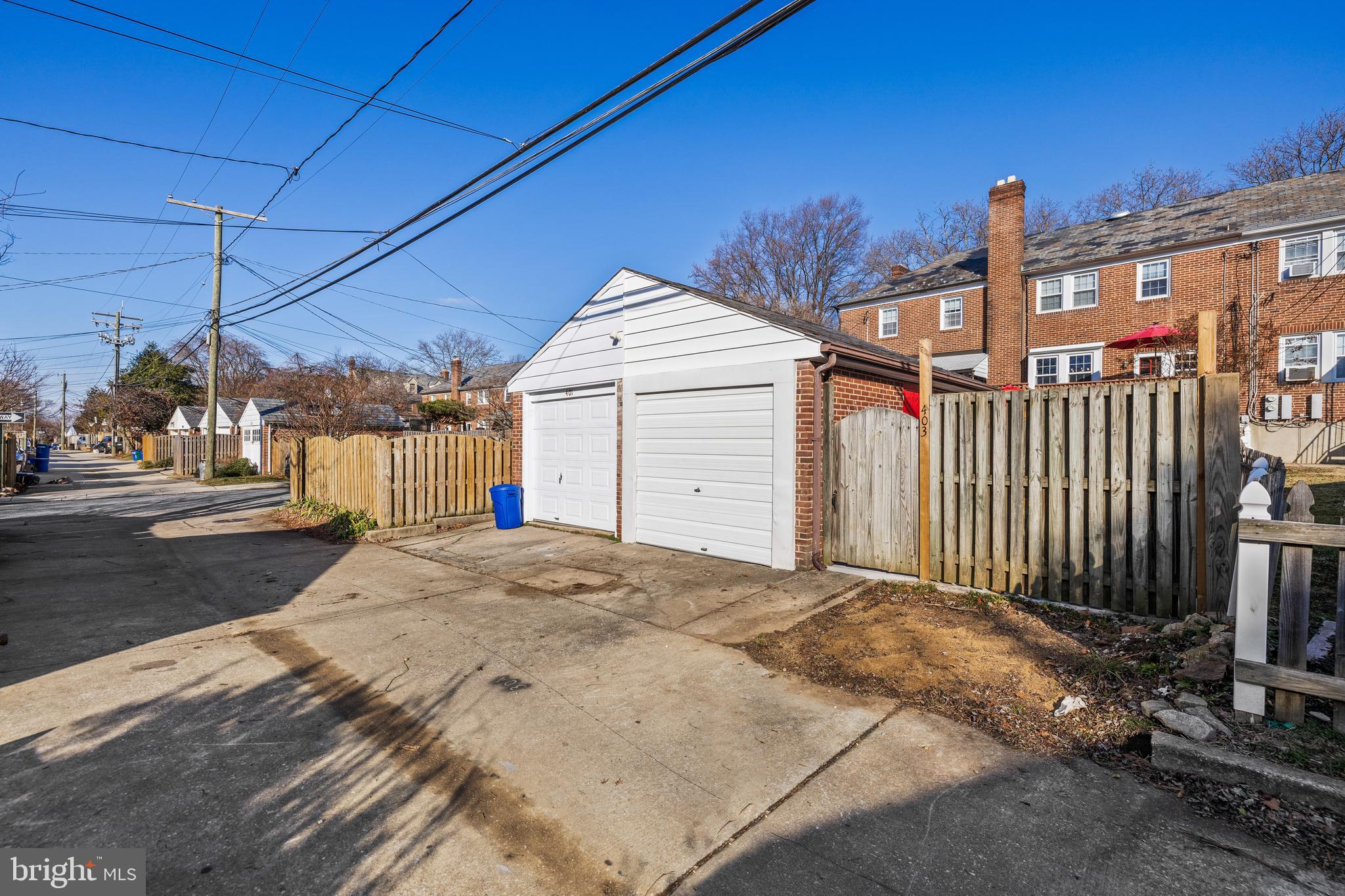 403 Dumbarton ROAD