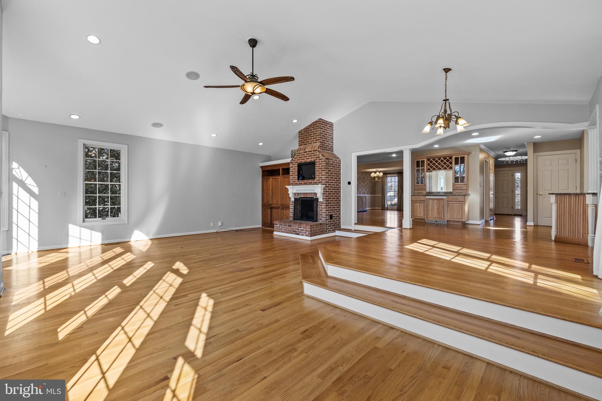 12113 Faulkner Dr