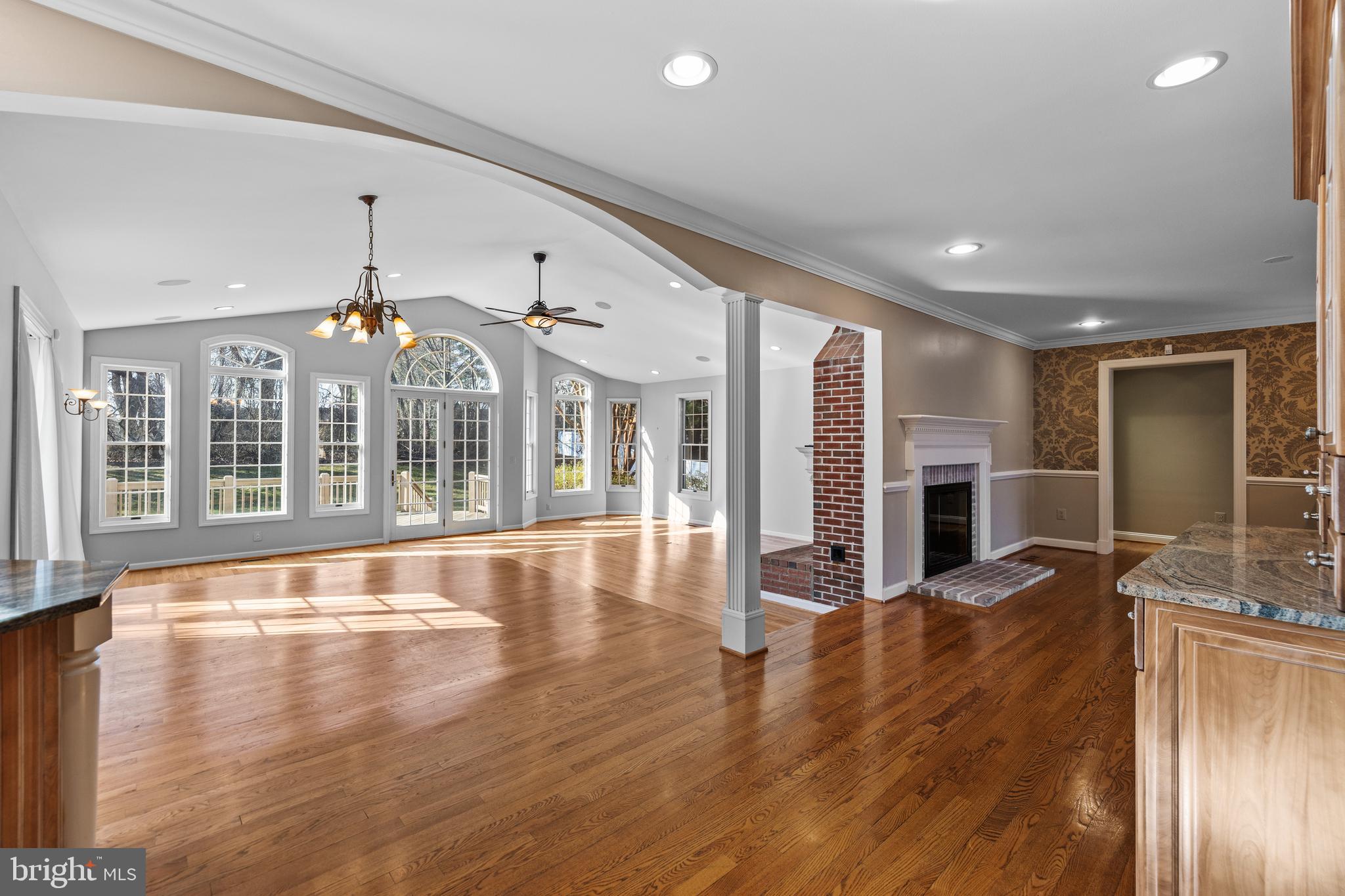 12113 Faulkner Dr