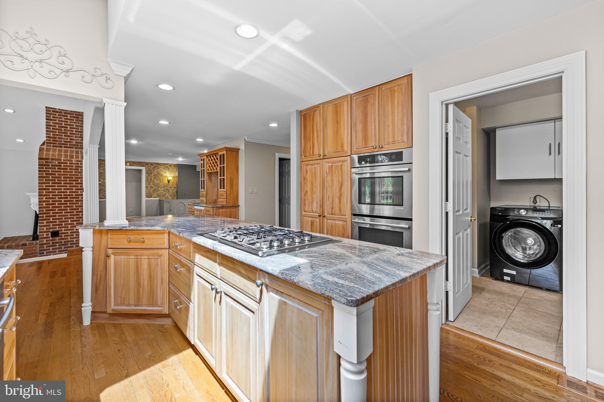 12113 Faulkner Dr