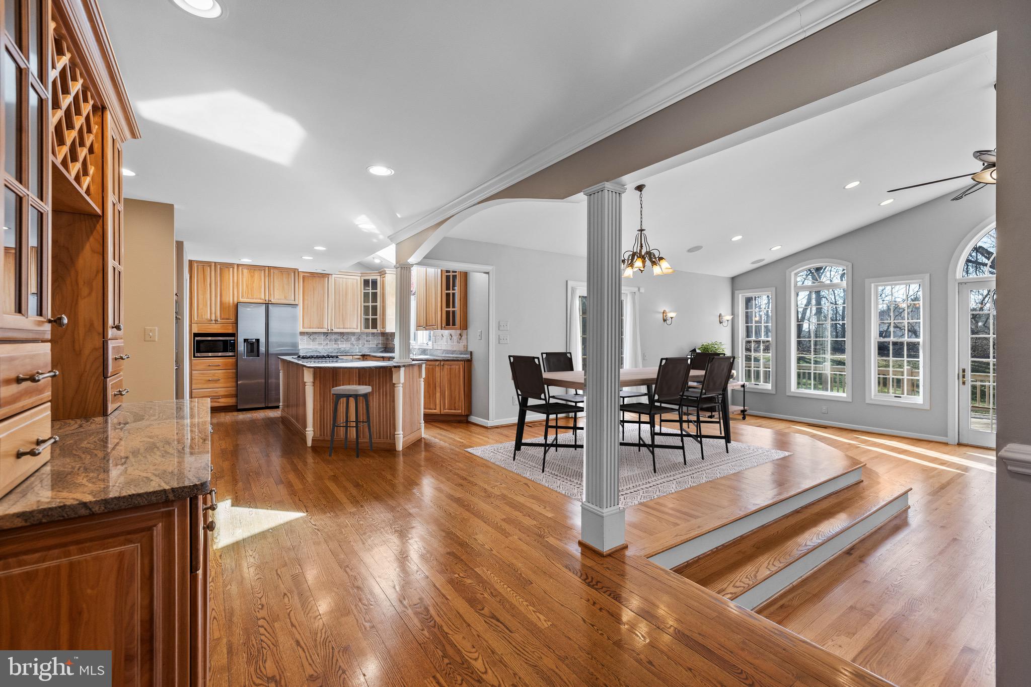 12113 Faulkner Dr