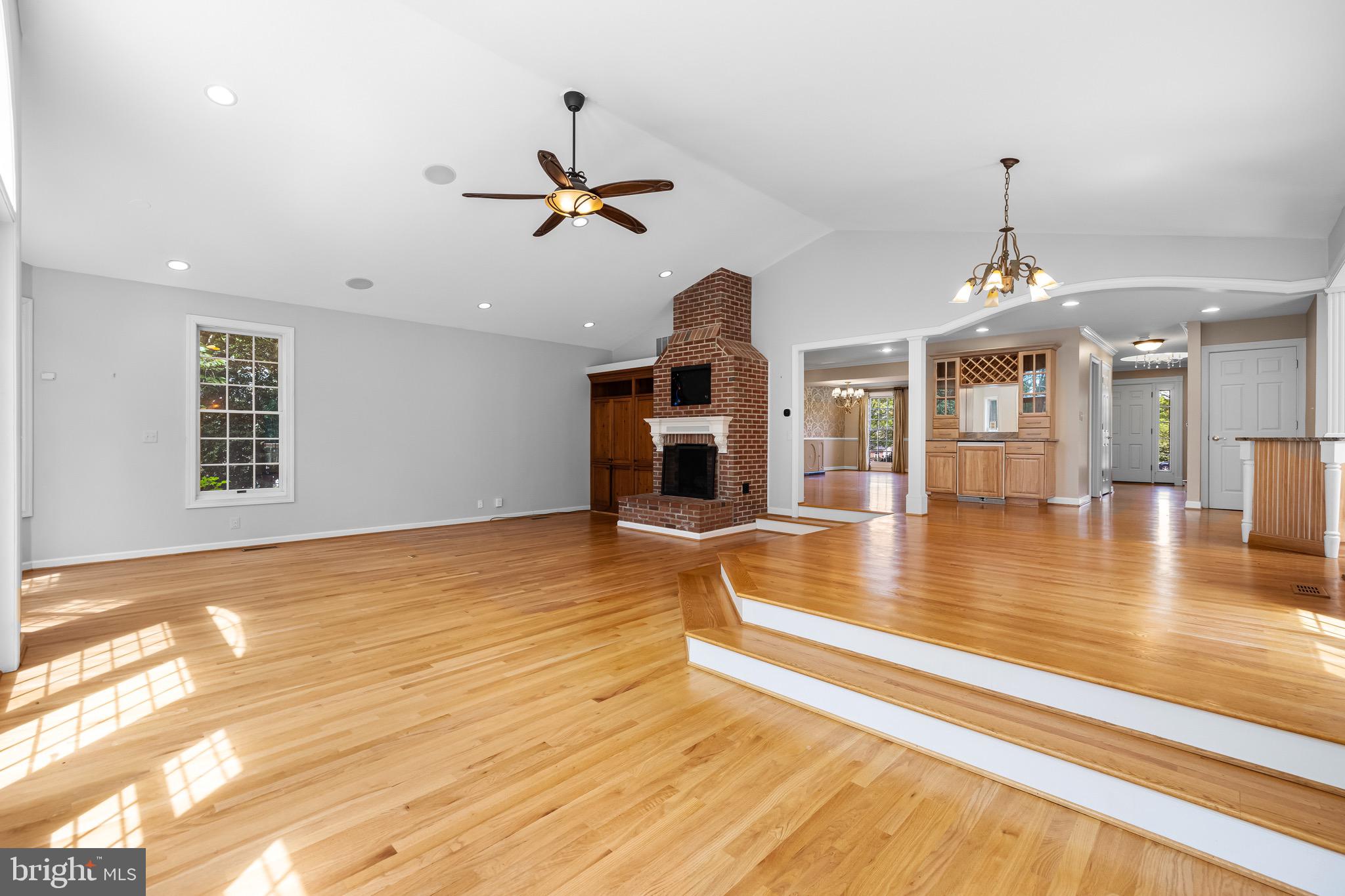 12113 Faulkner Dr