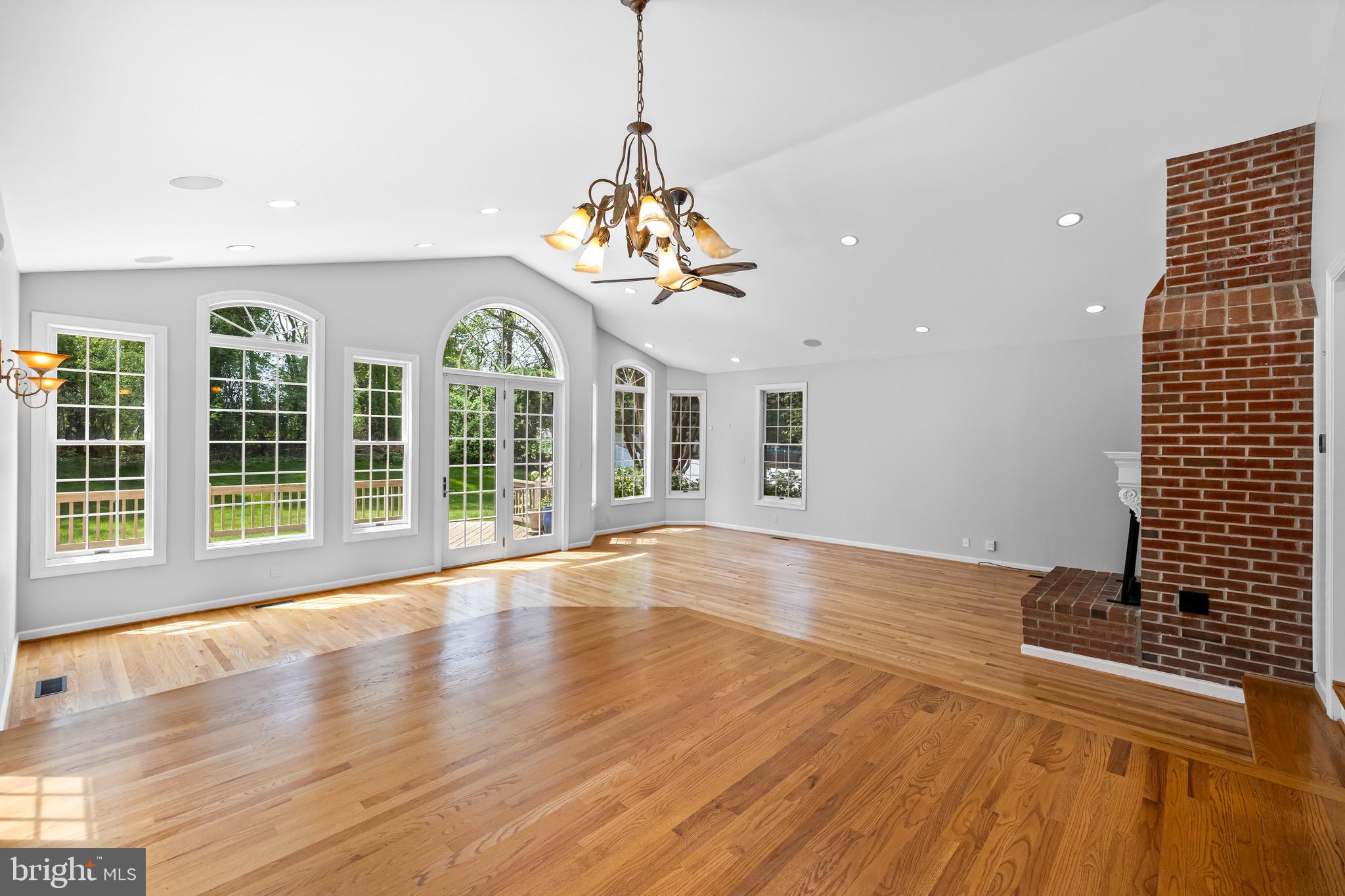 12113 Faulkner Dr