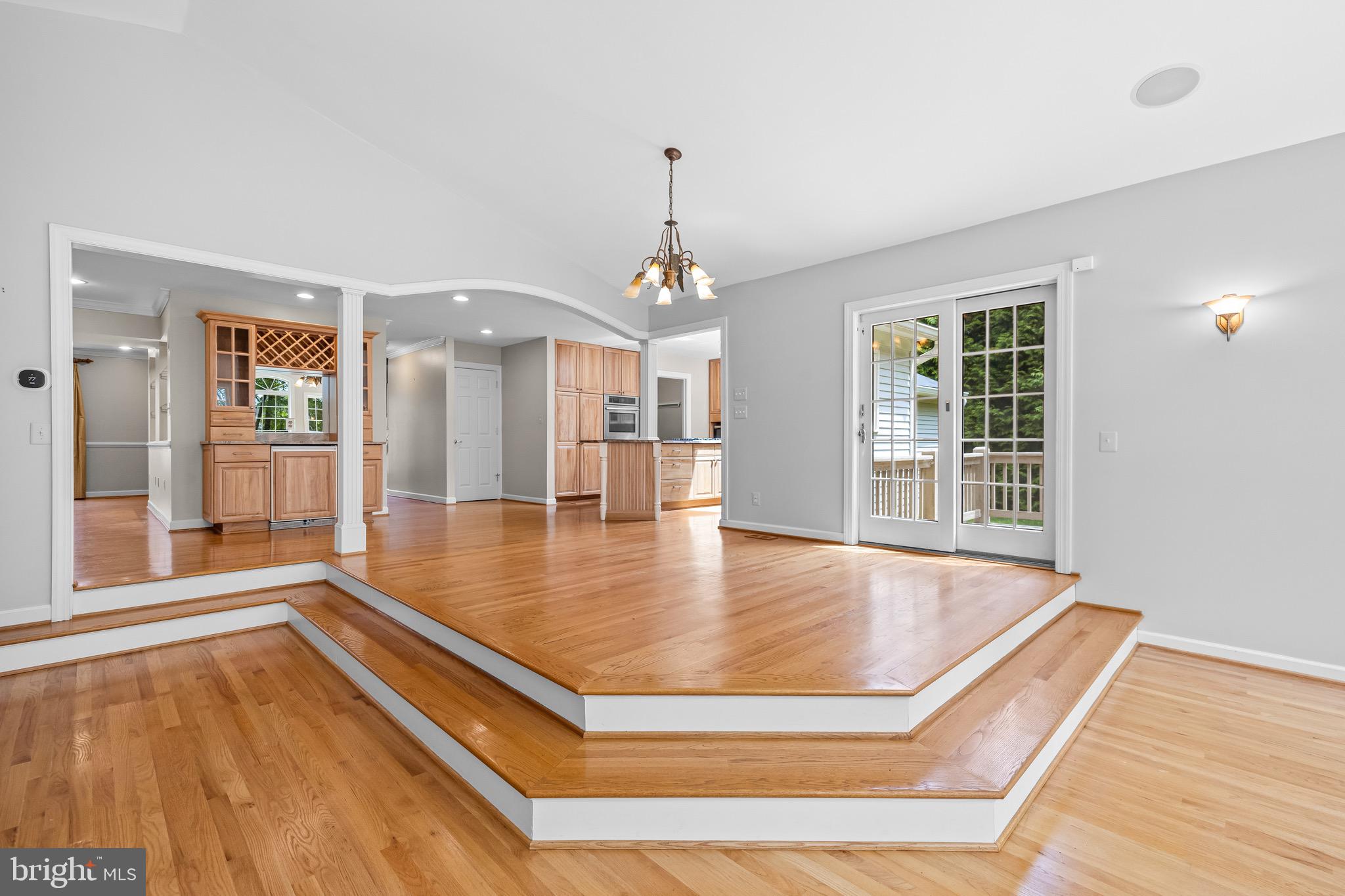 12113 Faulkner Dr