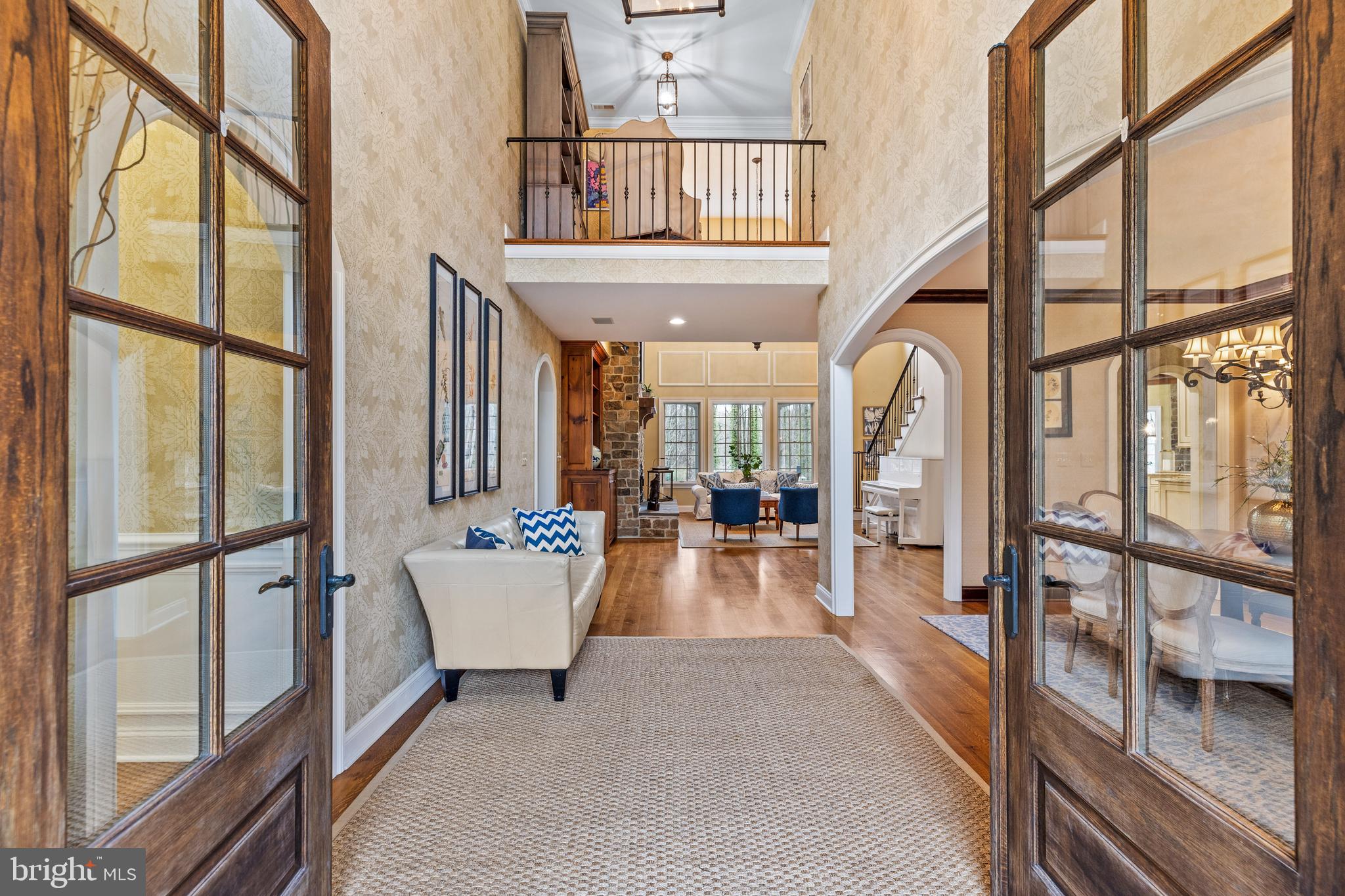 224 Hopkins Ln