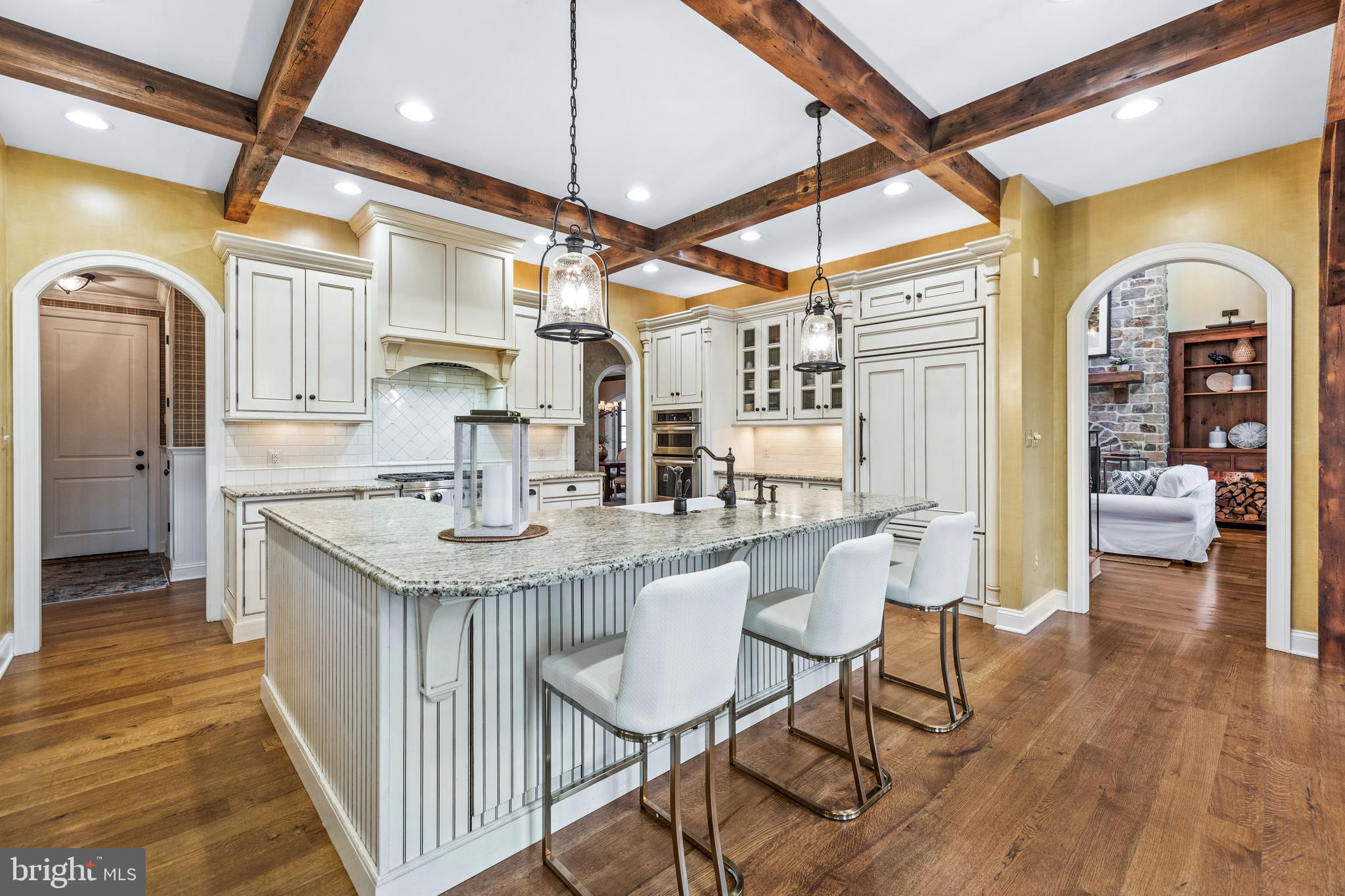 224 Hopkins Ln