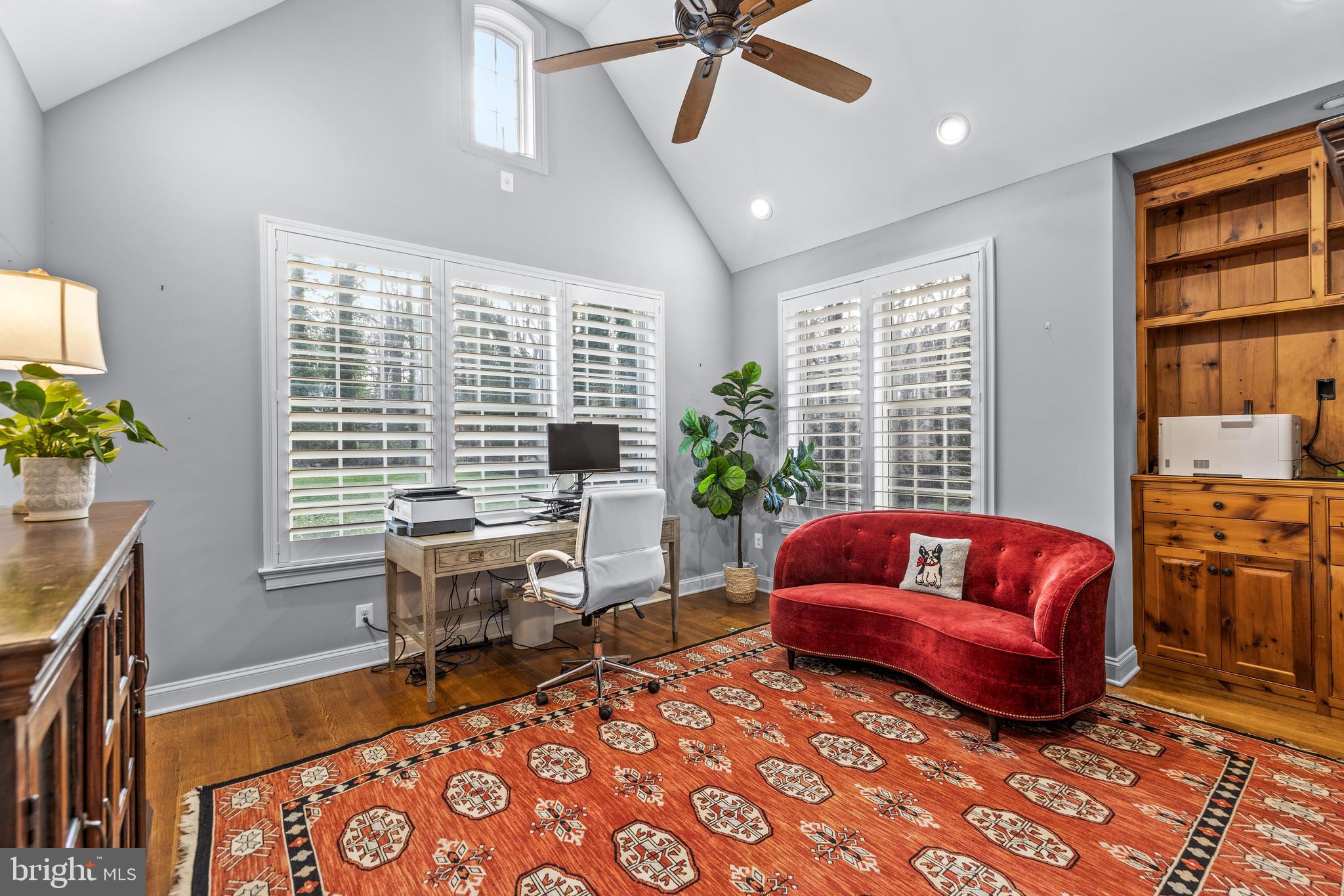 224 Hopkins Ln