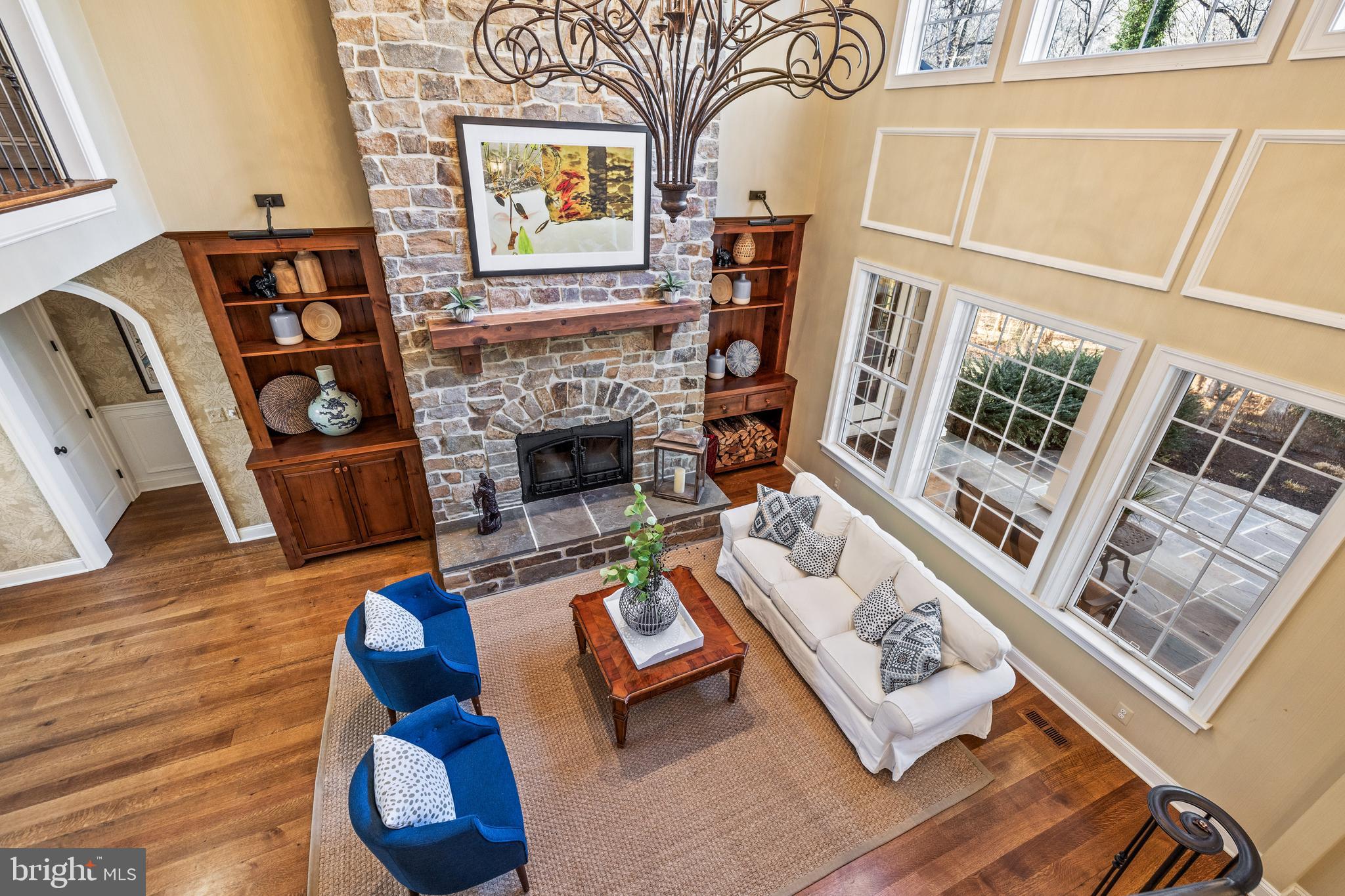 224 Hopkins Ln