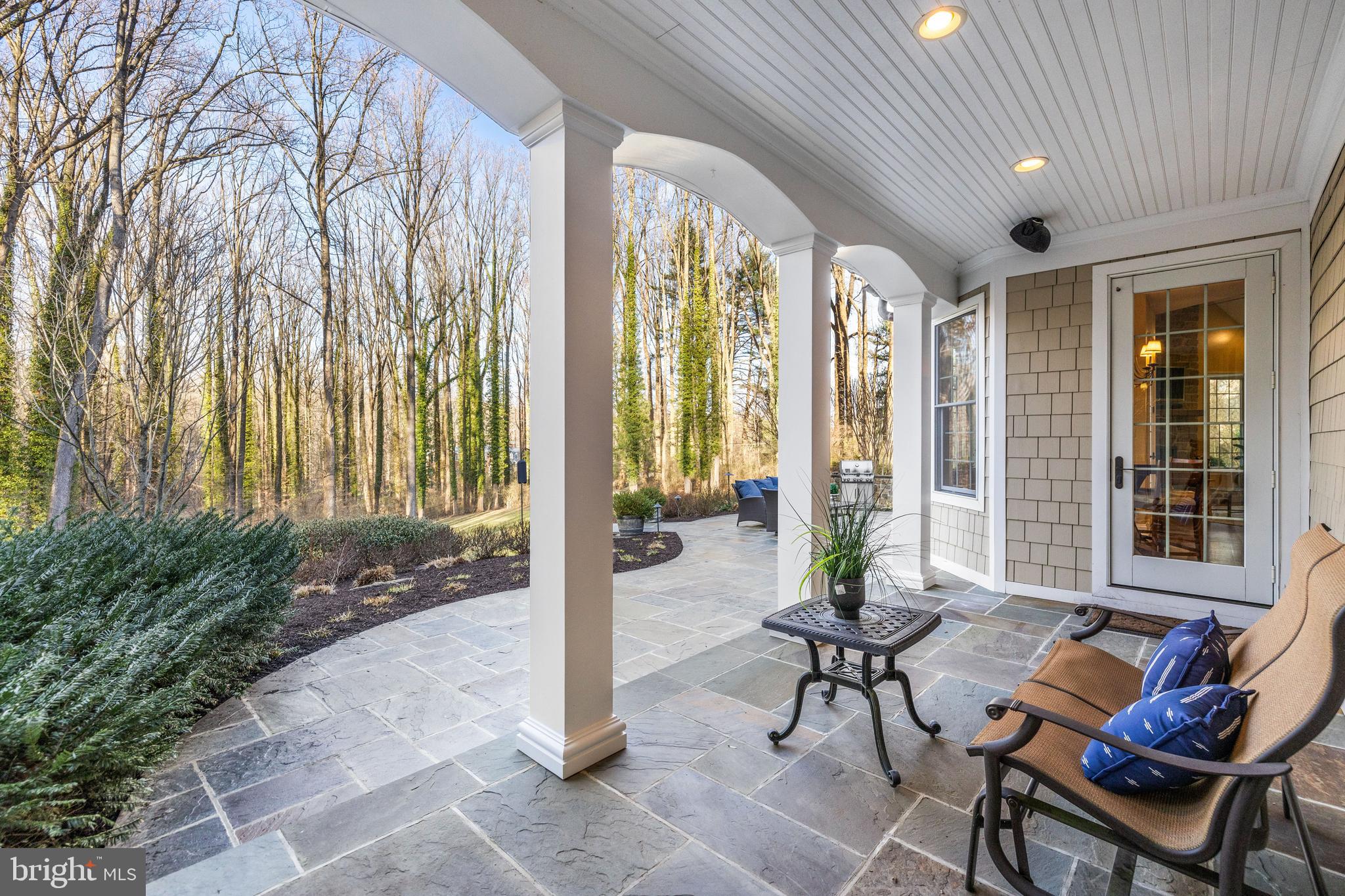 224 Hopkins Ln