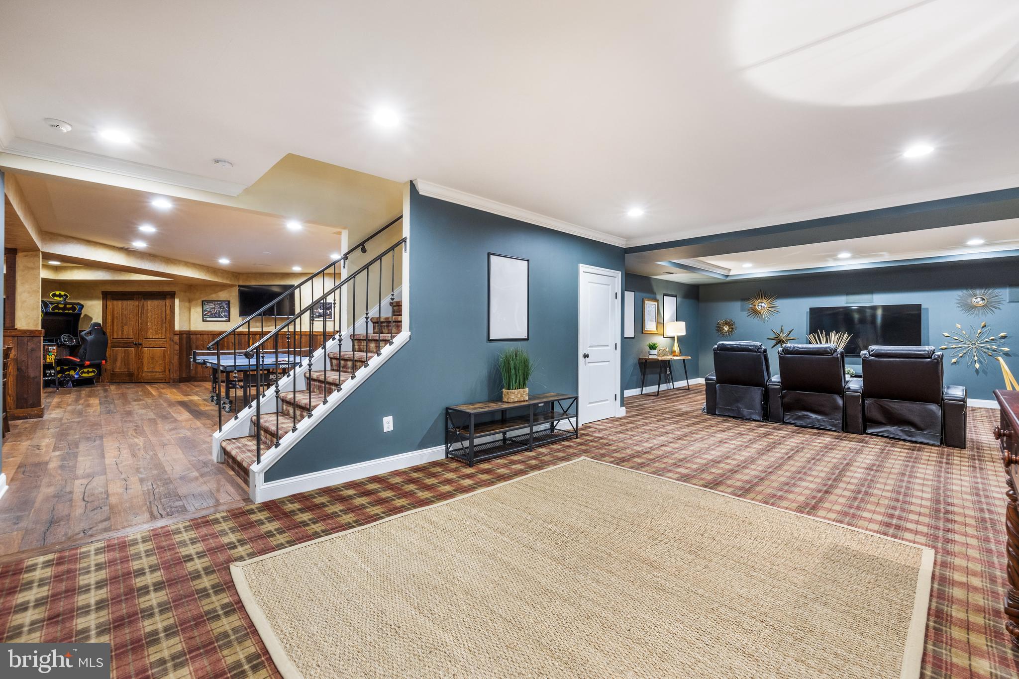 224 Hopkins Ln
